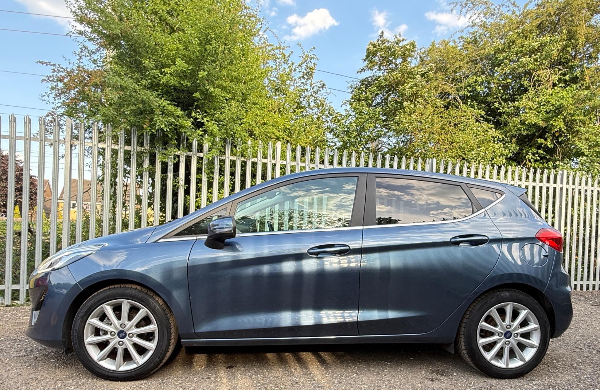 2019 Ford Fiesta image 10