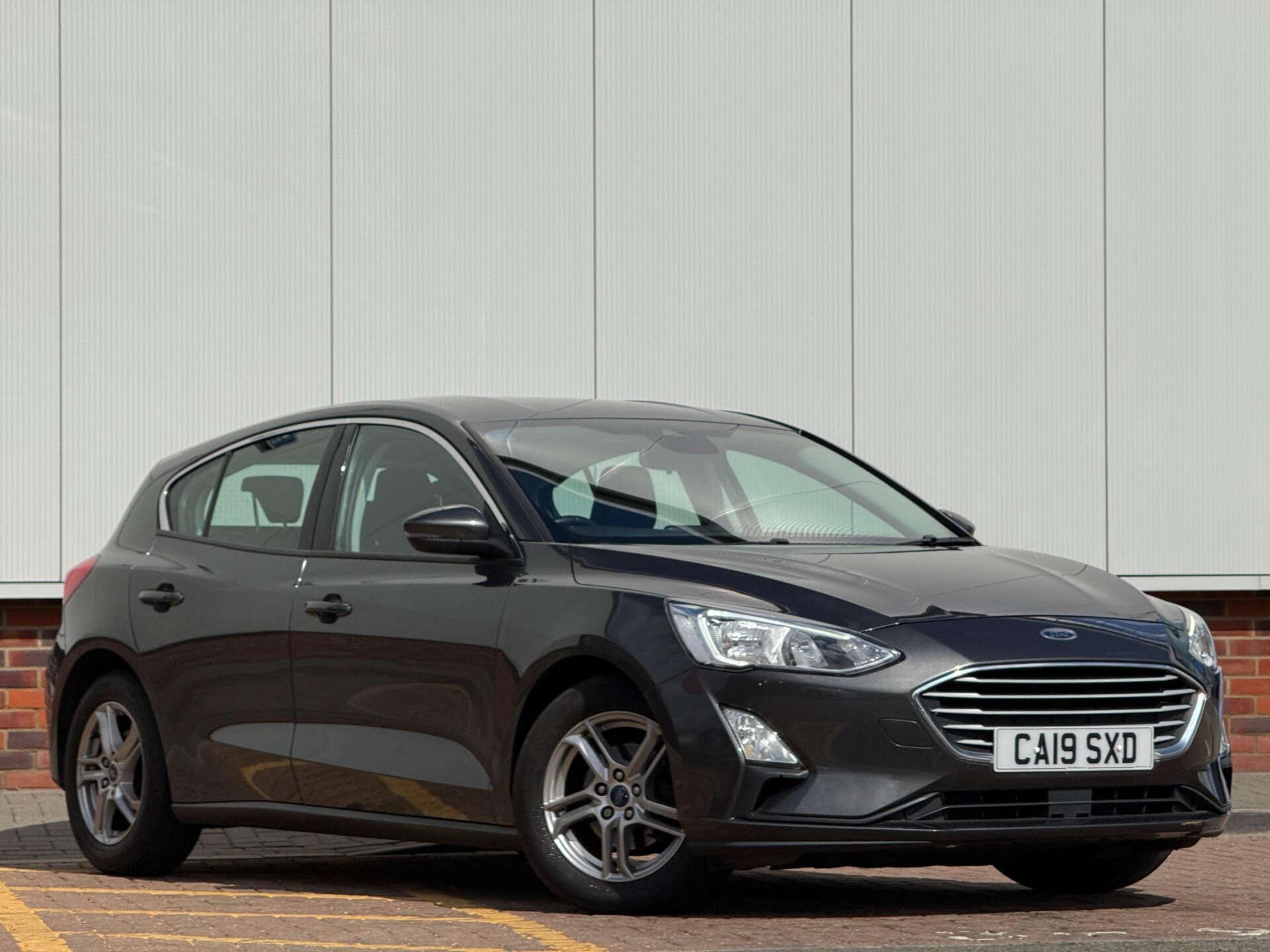 Ford Focus view 5