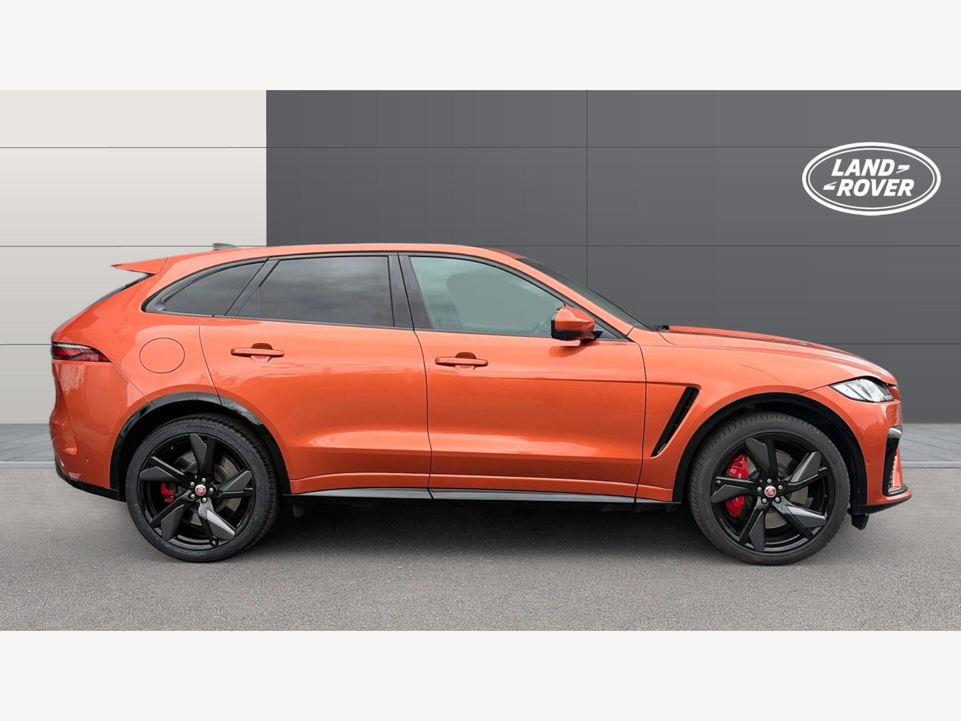 Jaguar F-Pace view 6