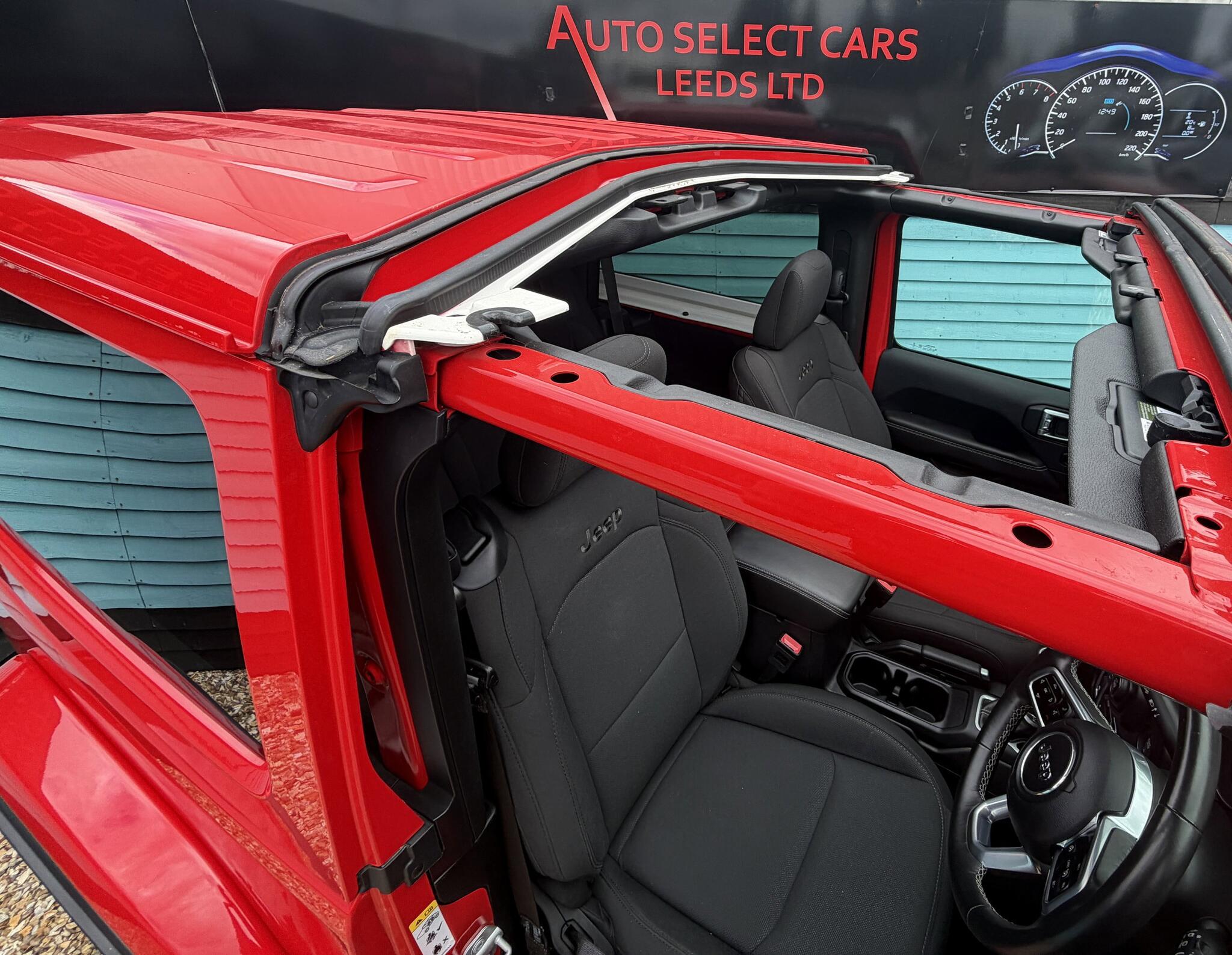 Jeep Wrangler view 44