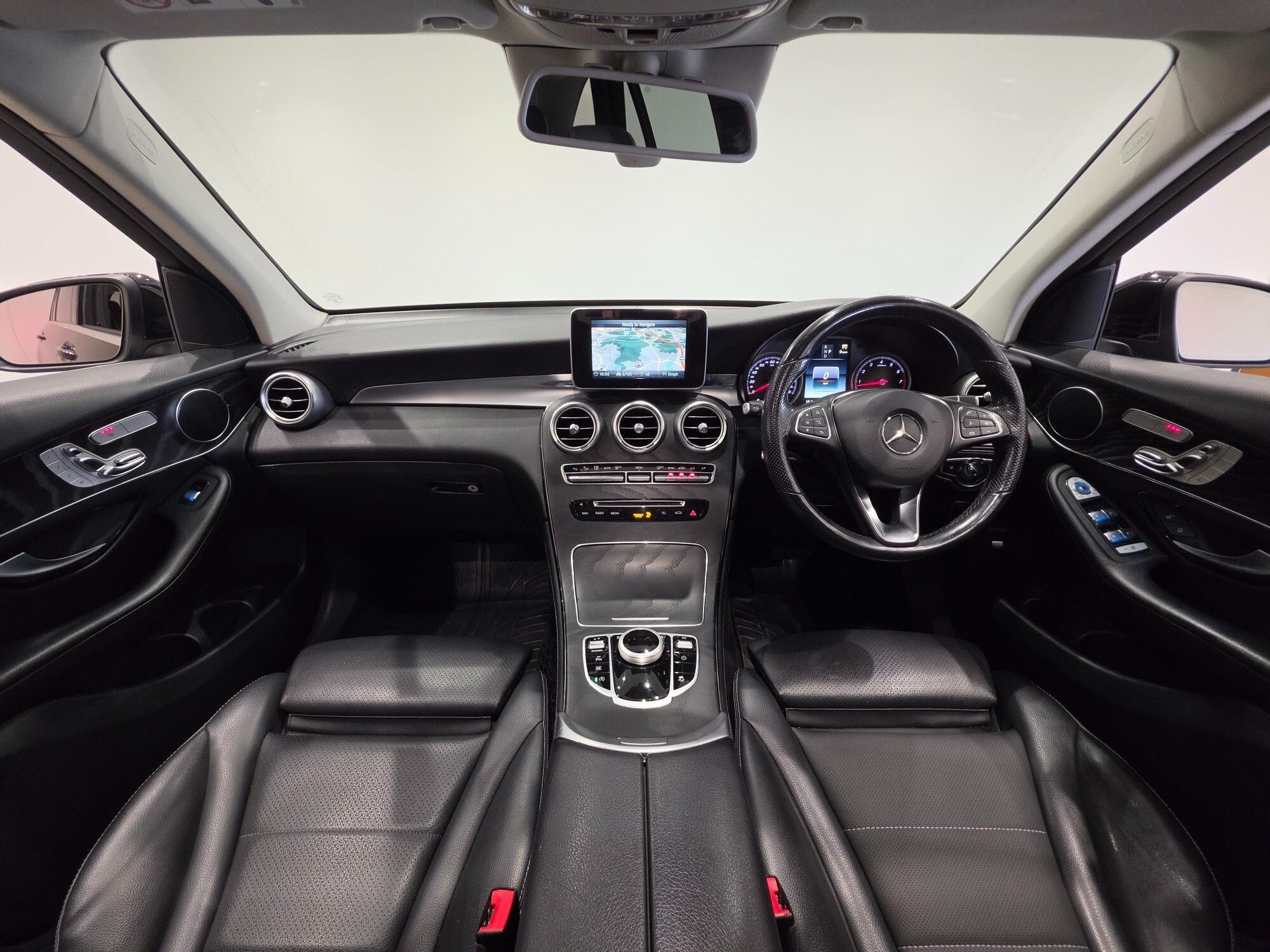 Mercedes-Benz GLC view 20