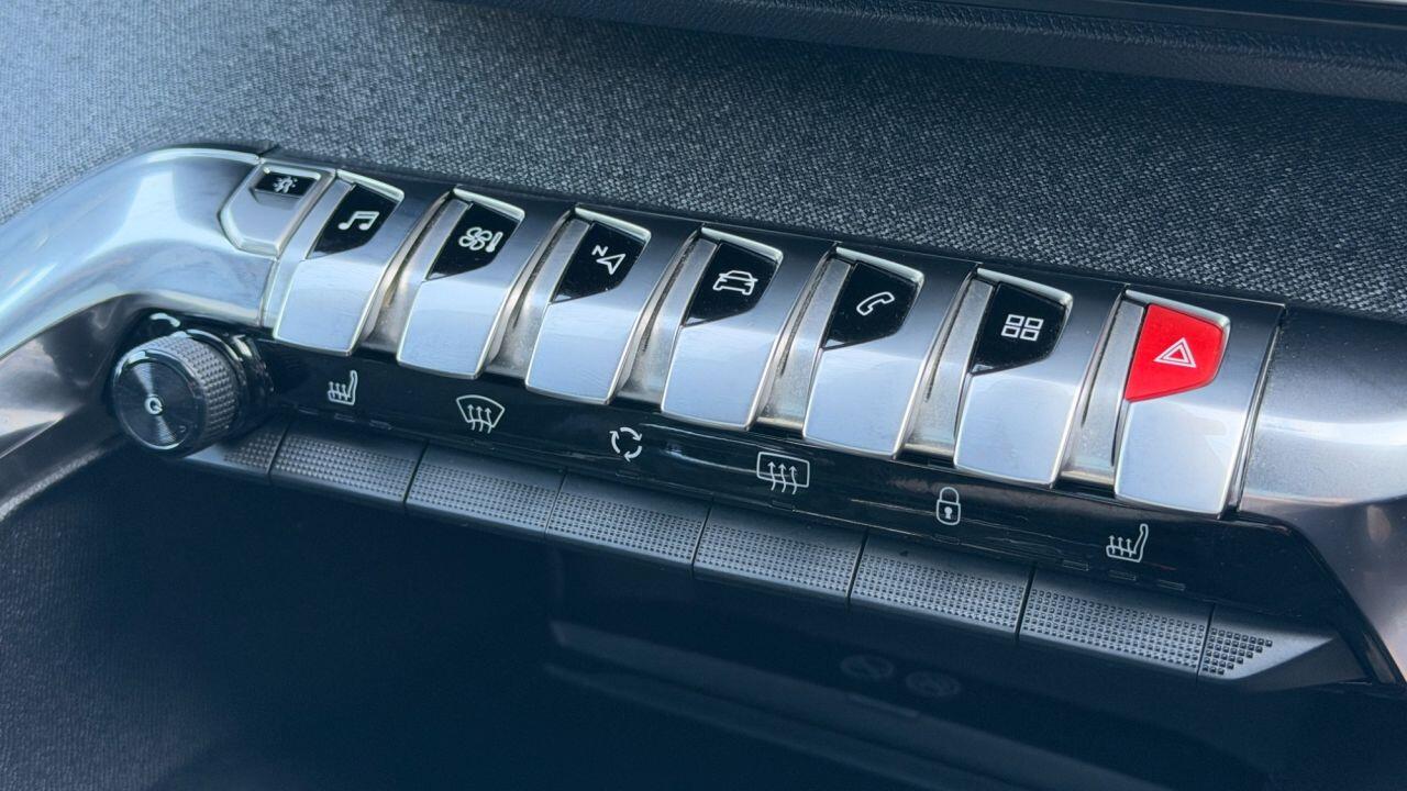 Peugeot 3008 view 24