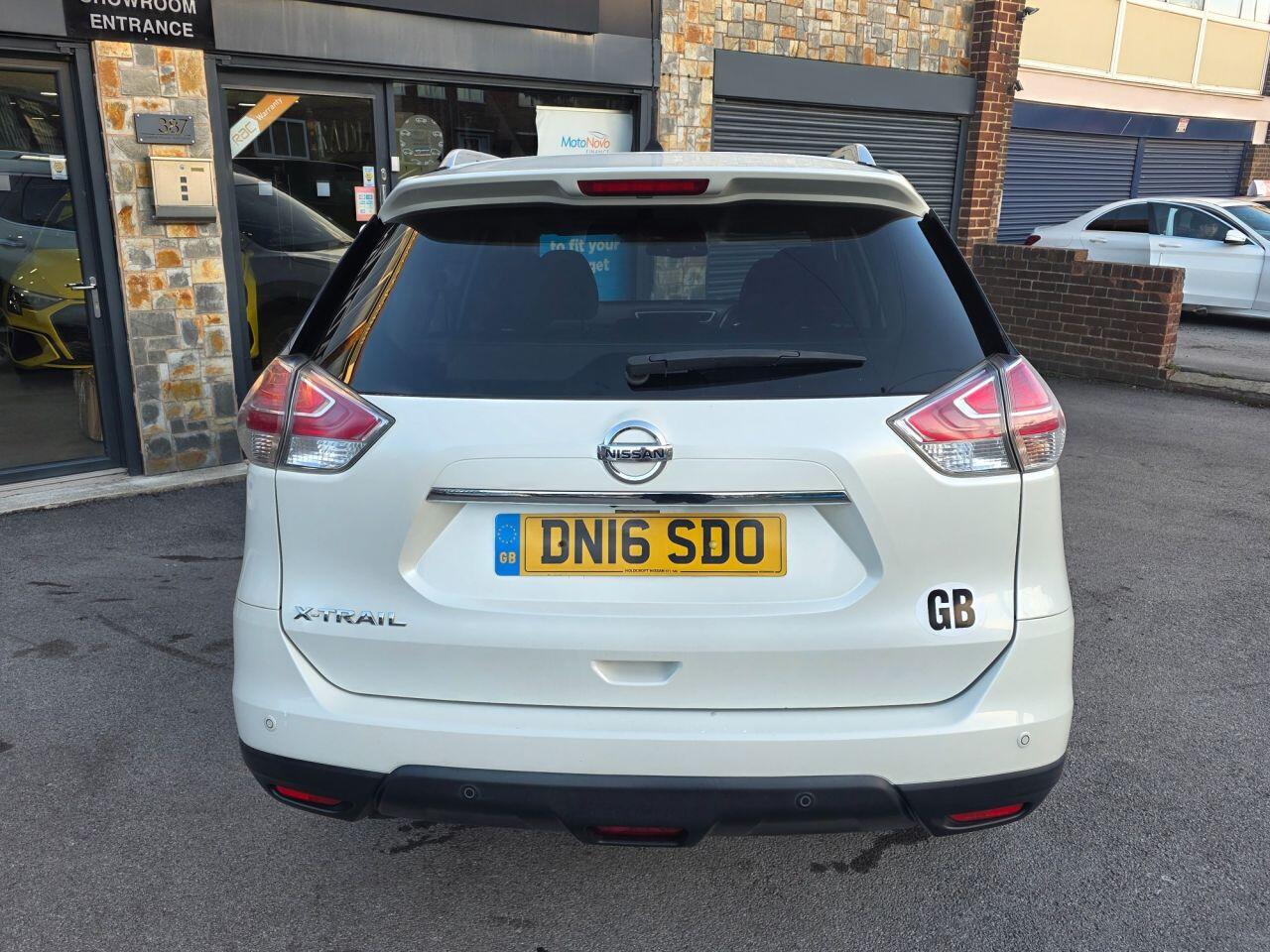 Nissan X-Trail view 20