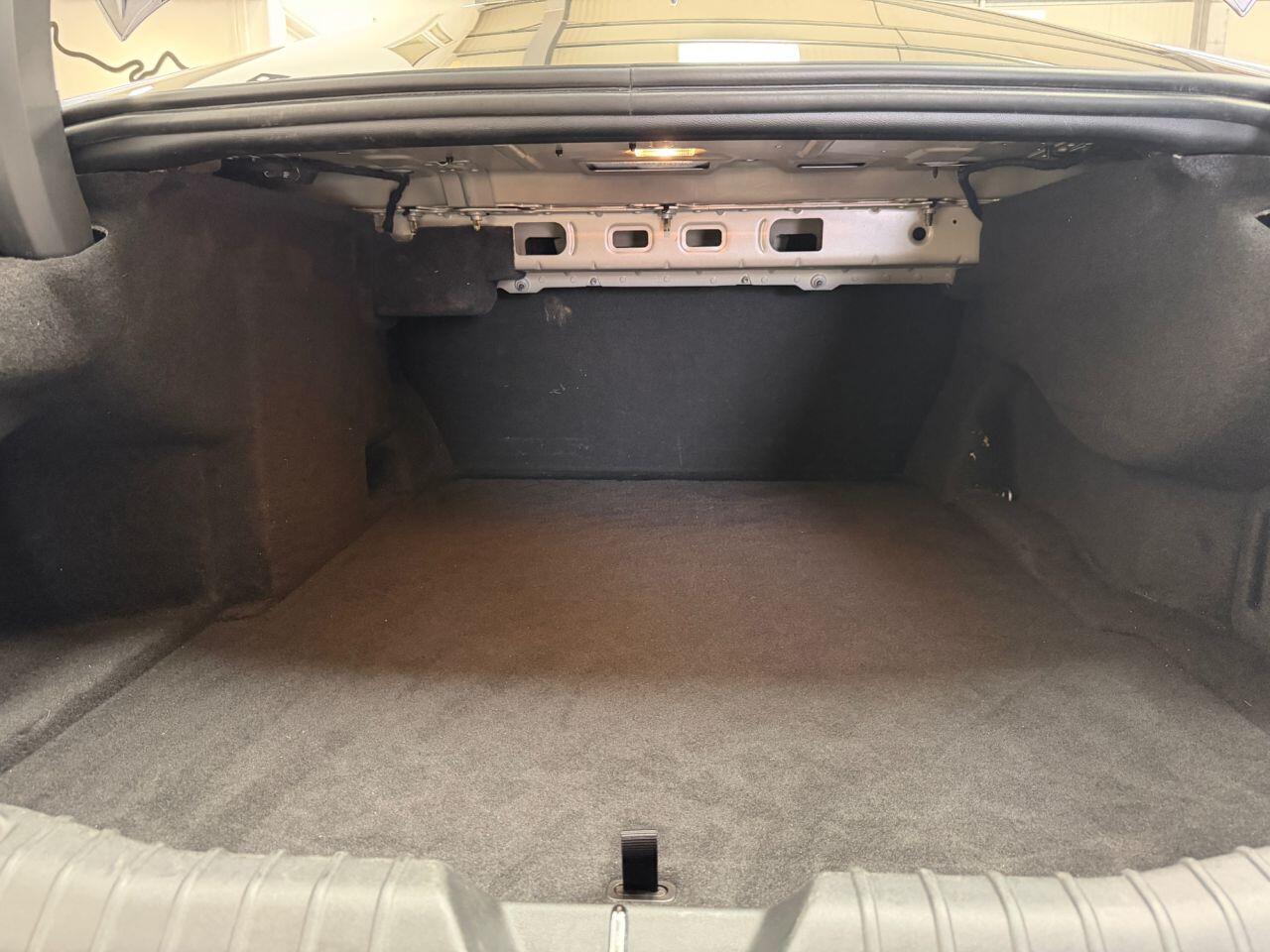Jaguar XF view 46