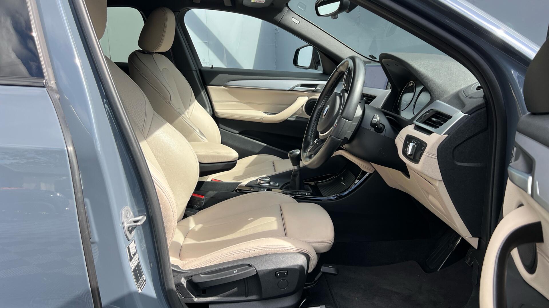 BMW X2 view 11