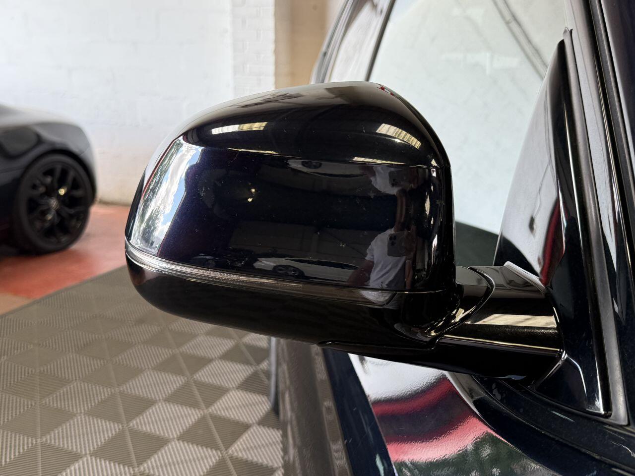 BMW X3 view 24