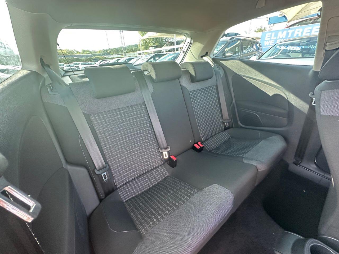 Volkswagen Polo view 34