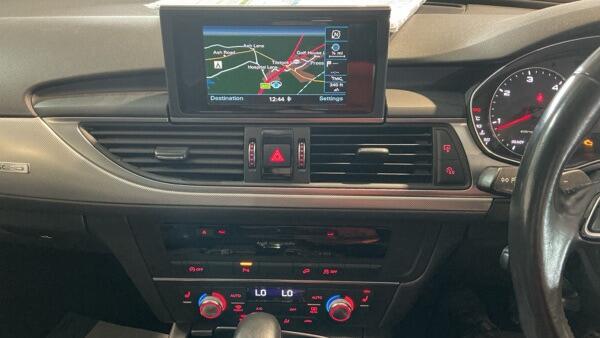 Audi A6 view 8