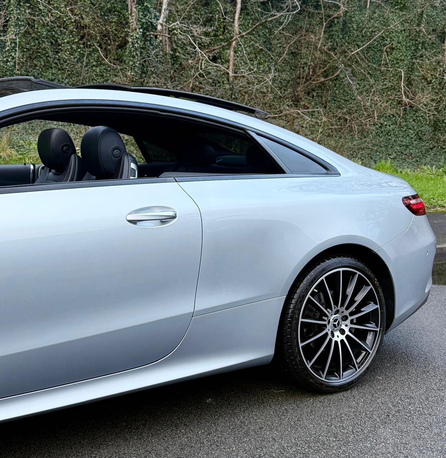 Mercedes-Benz E-Class view 64