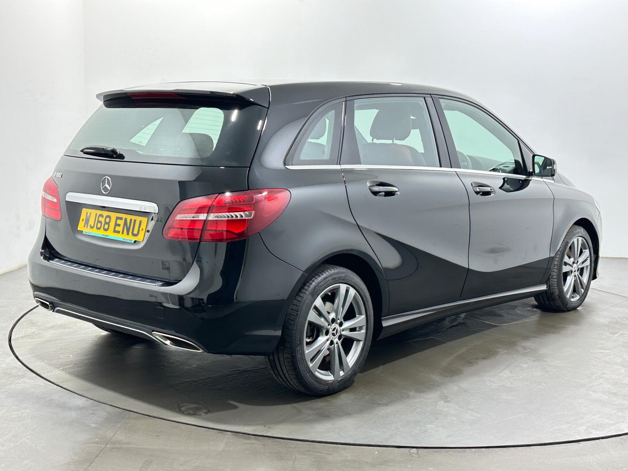 Mercedes-Benz B Class view 8