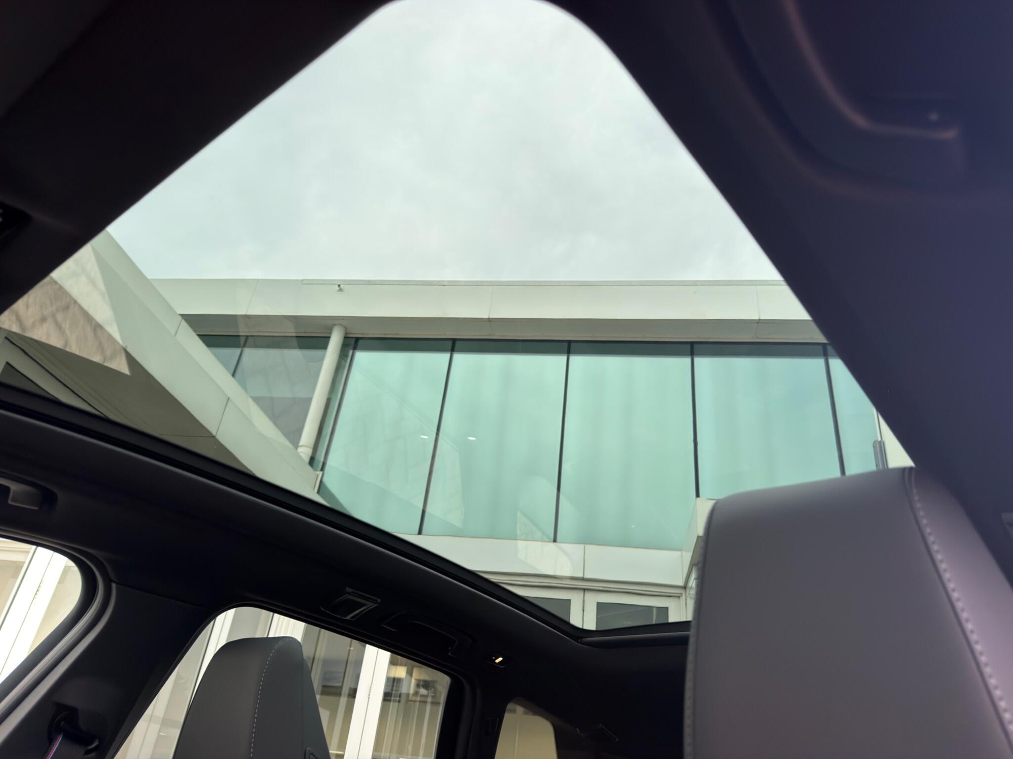 BMW X3 view 38