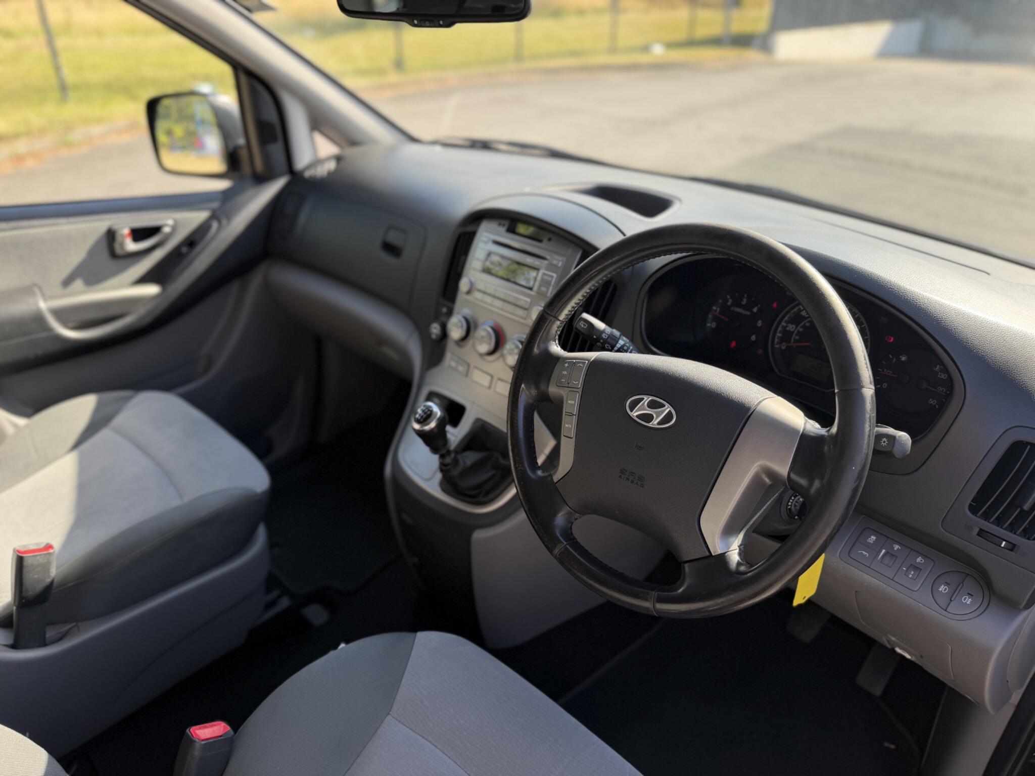 Hyundai I800 view 12