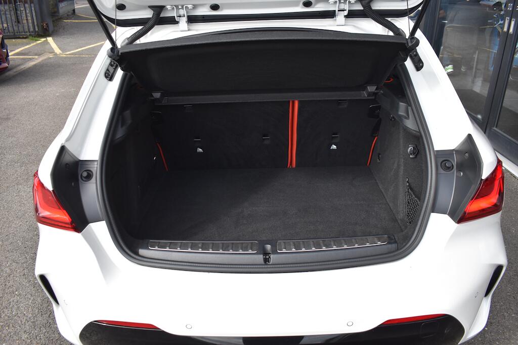 BMW 1 Series view 58