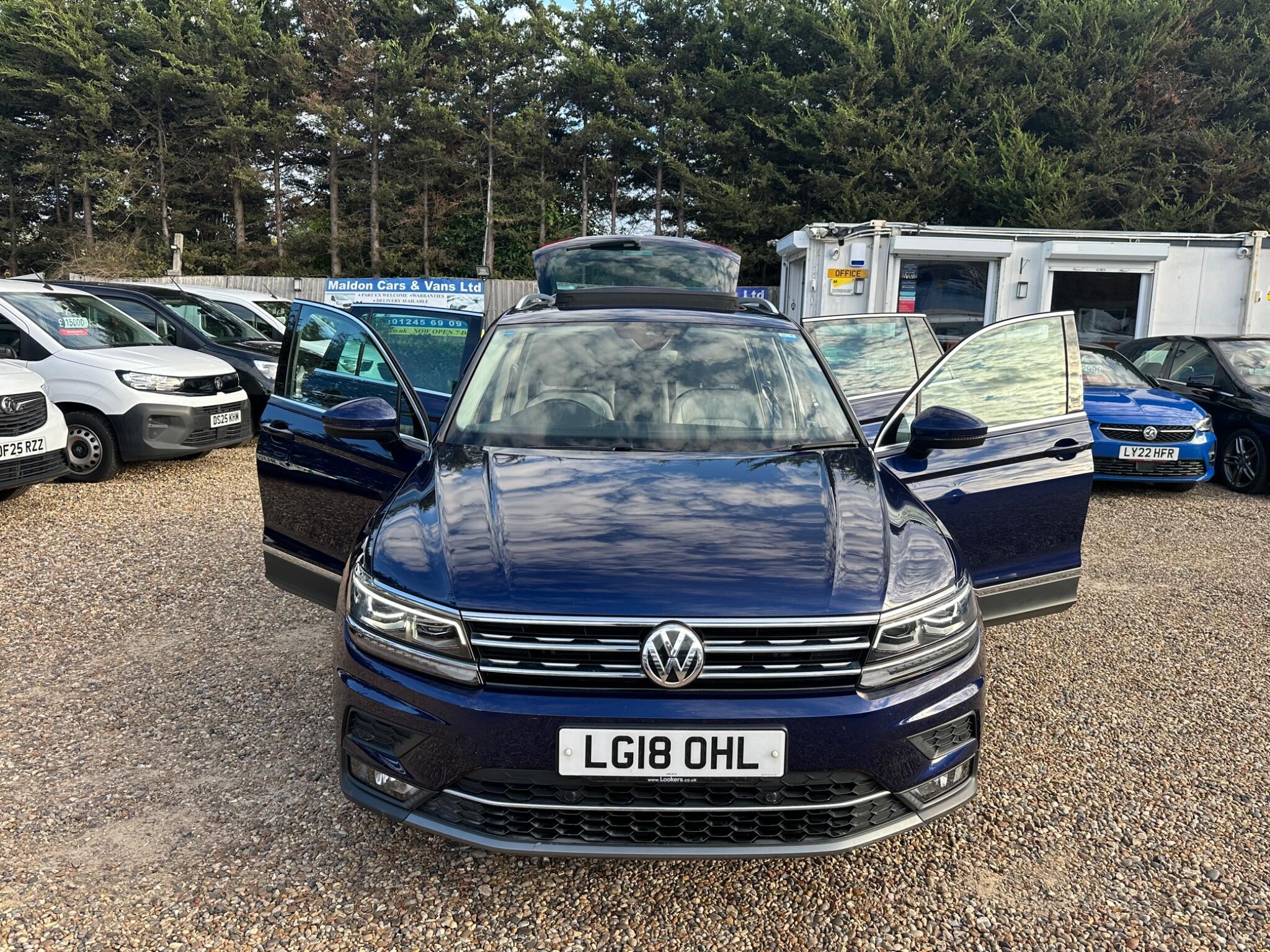 Volkswagen Tiguan view 29