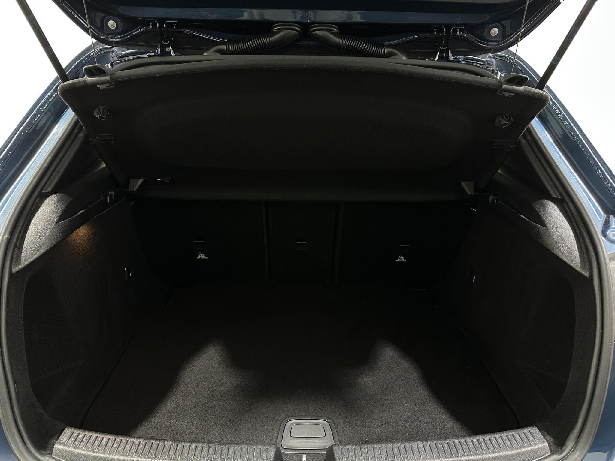 Mercedes-Benz A-Class view 49