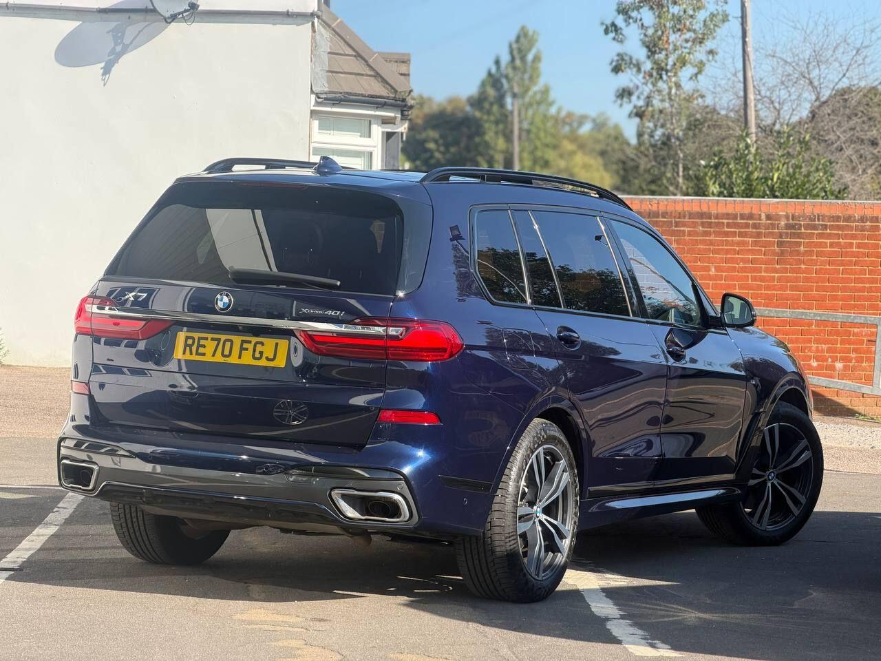 BMW X7 view 78