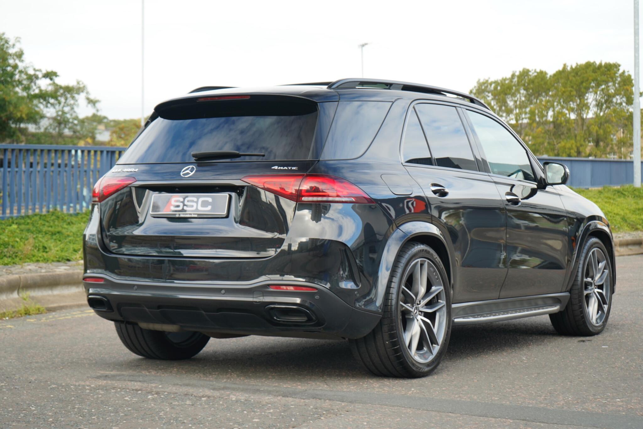 Mercedes-Benz Gle view 15