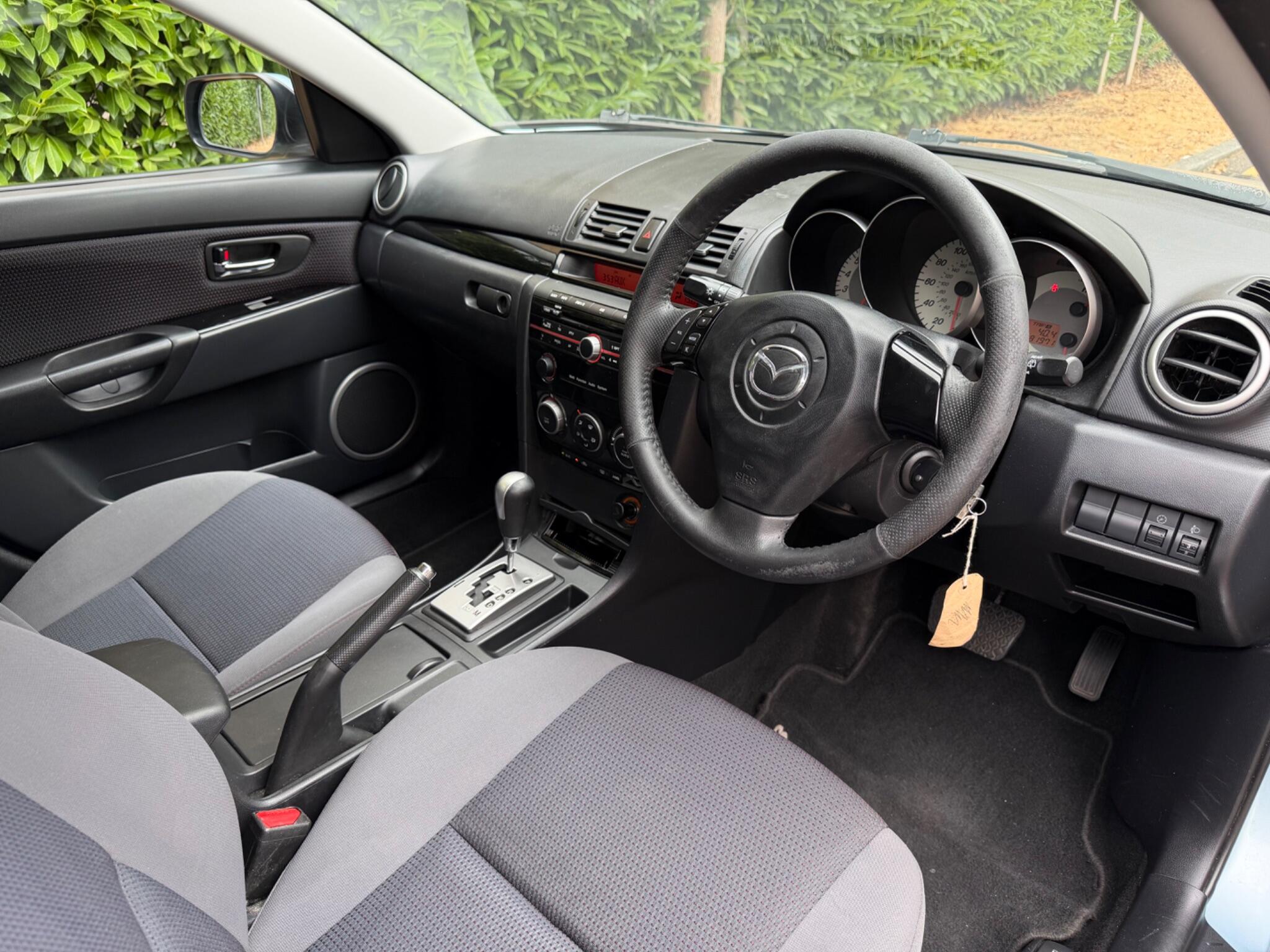 Mazda Mazda3 view 10