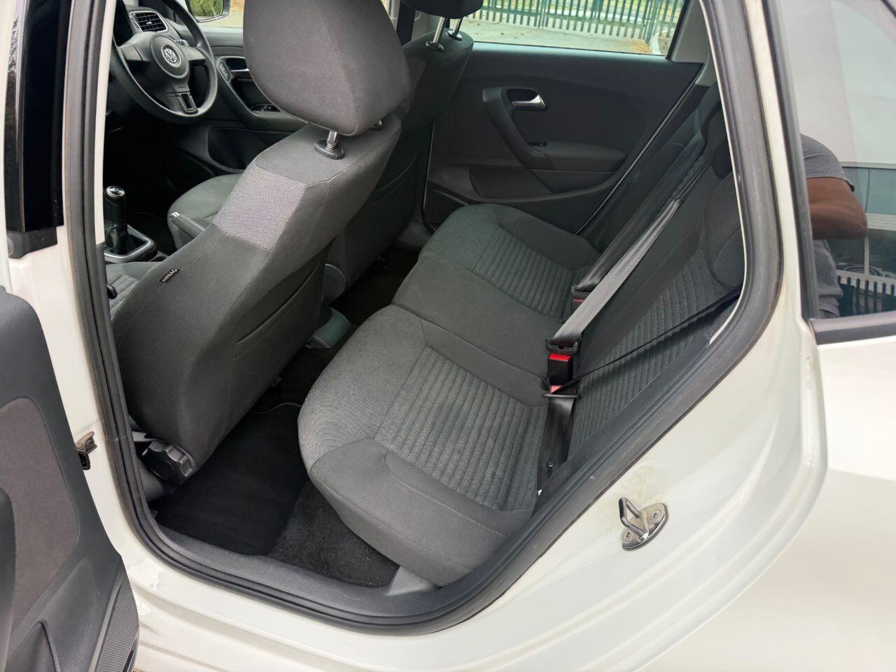 Volkswagen Polo view 42