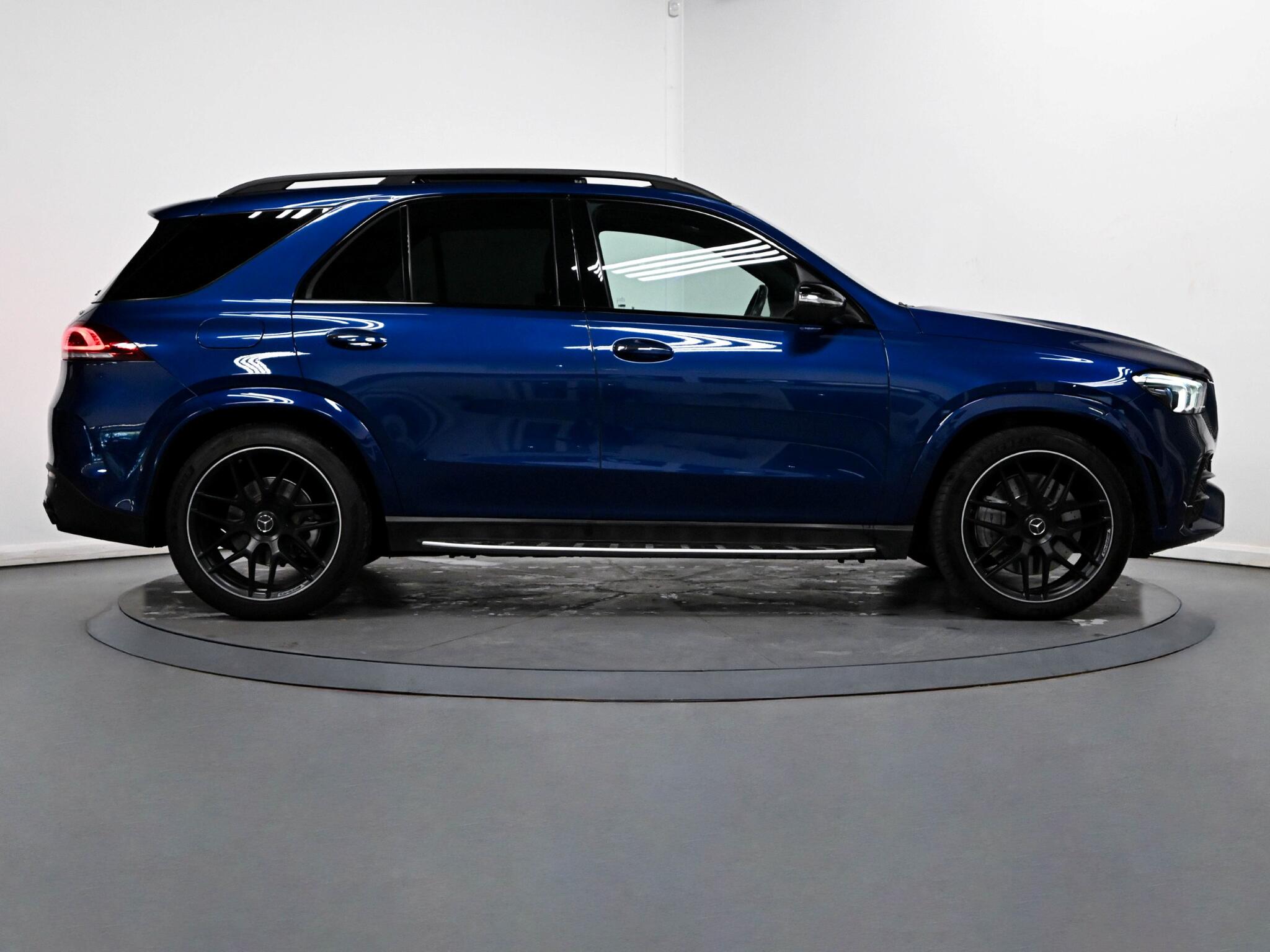 Mercedes-Benz Gle view 42