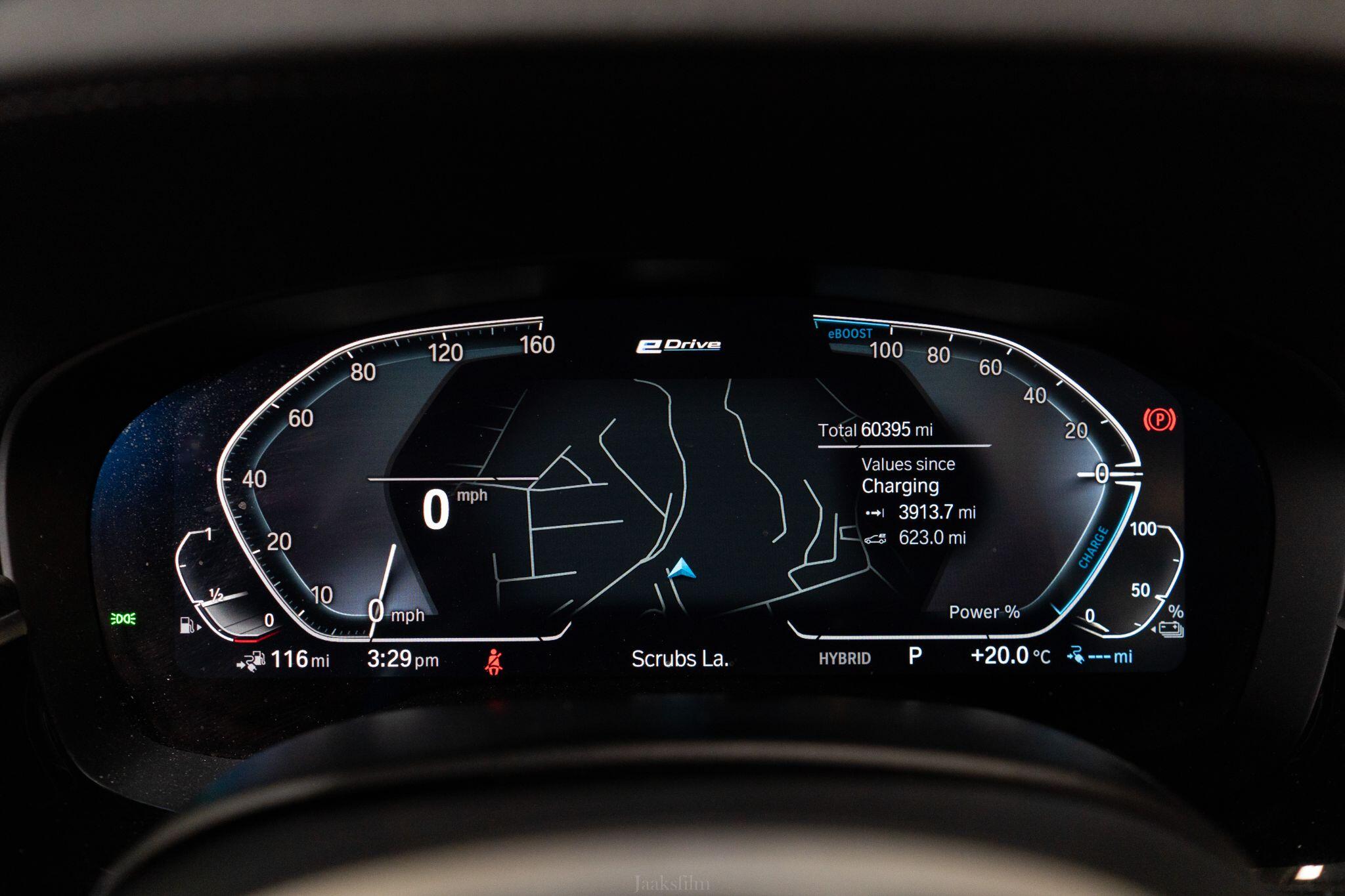 BMW 5 Series view 36