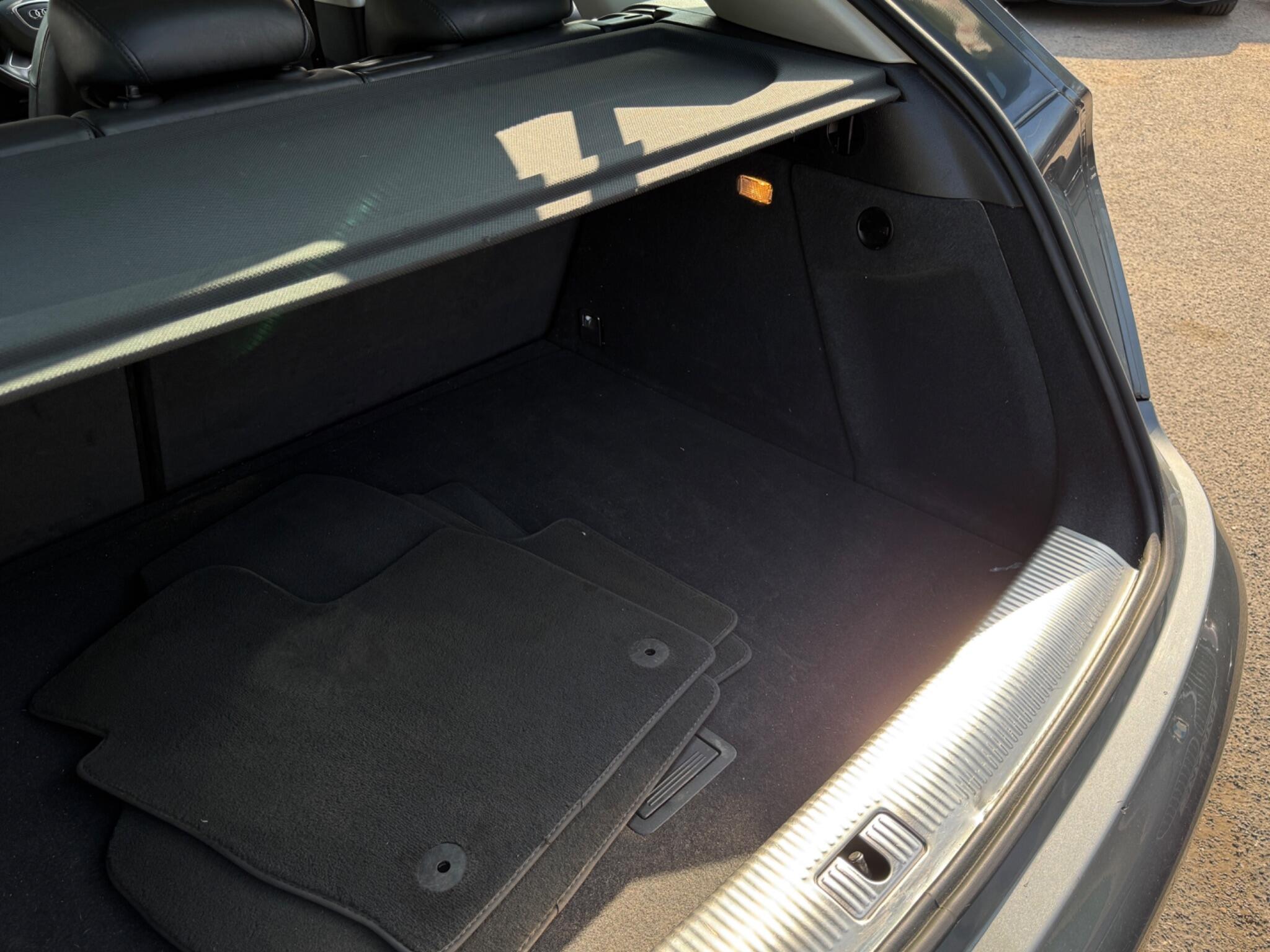 Audi Q3 - Image 45