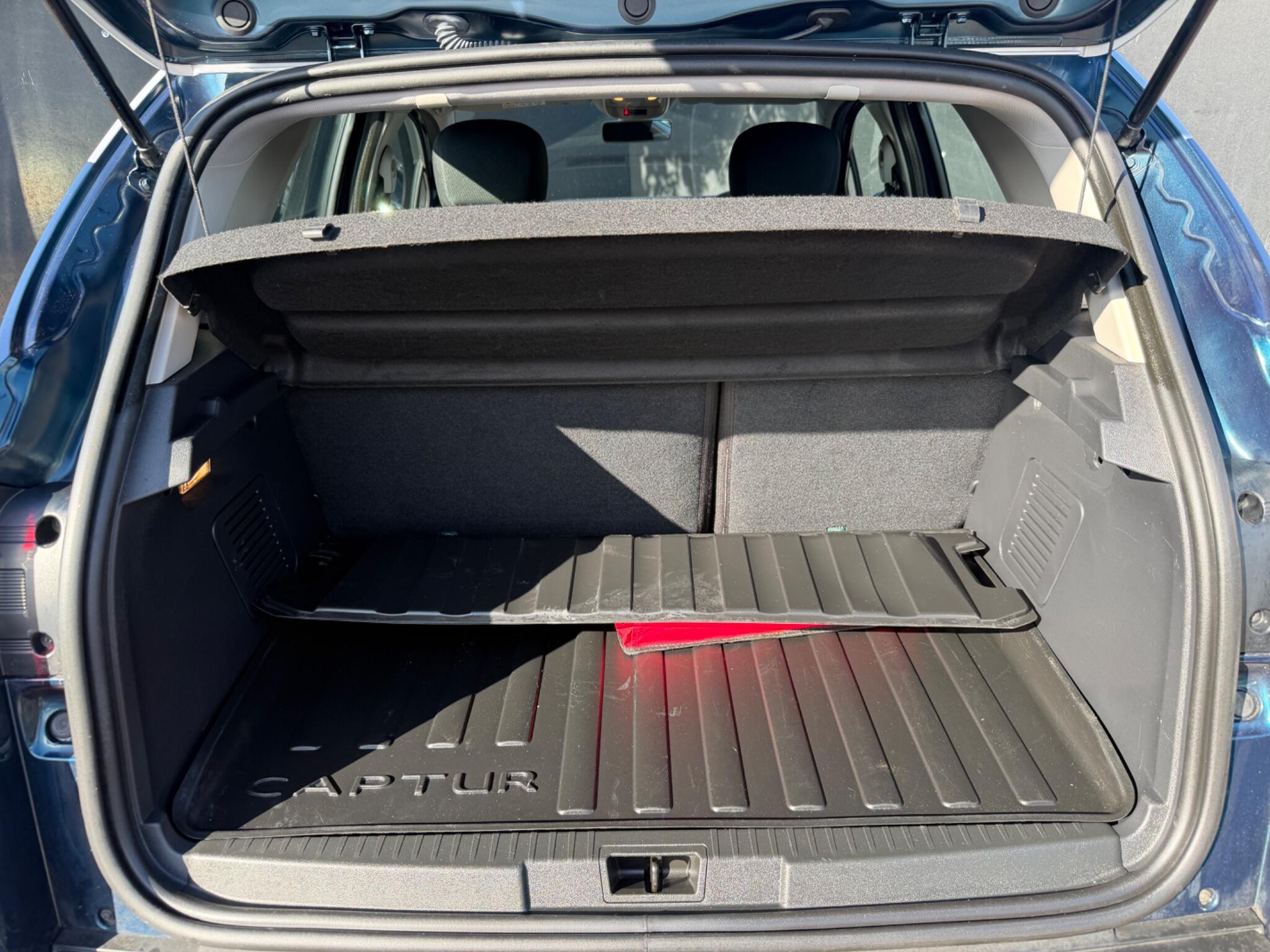 Renault Captur view 10