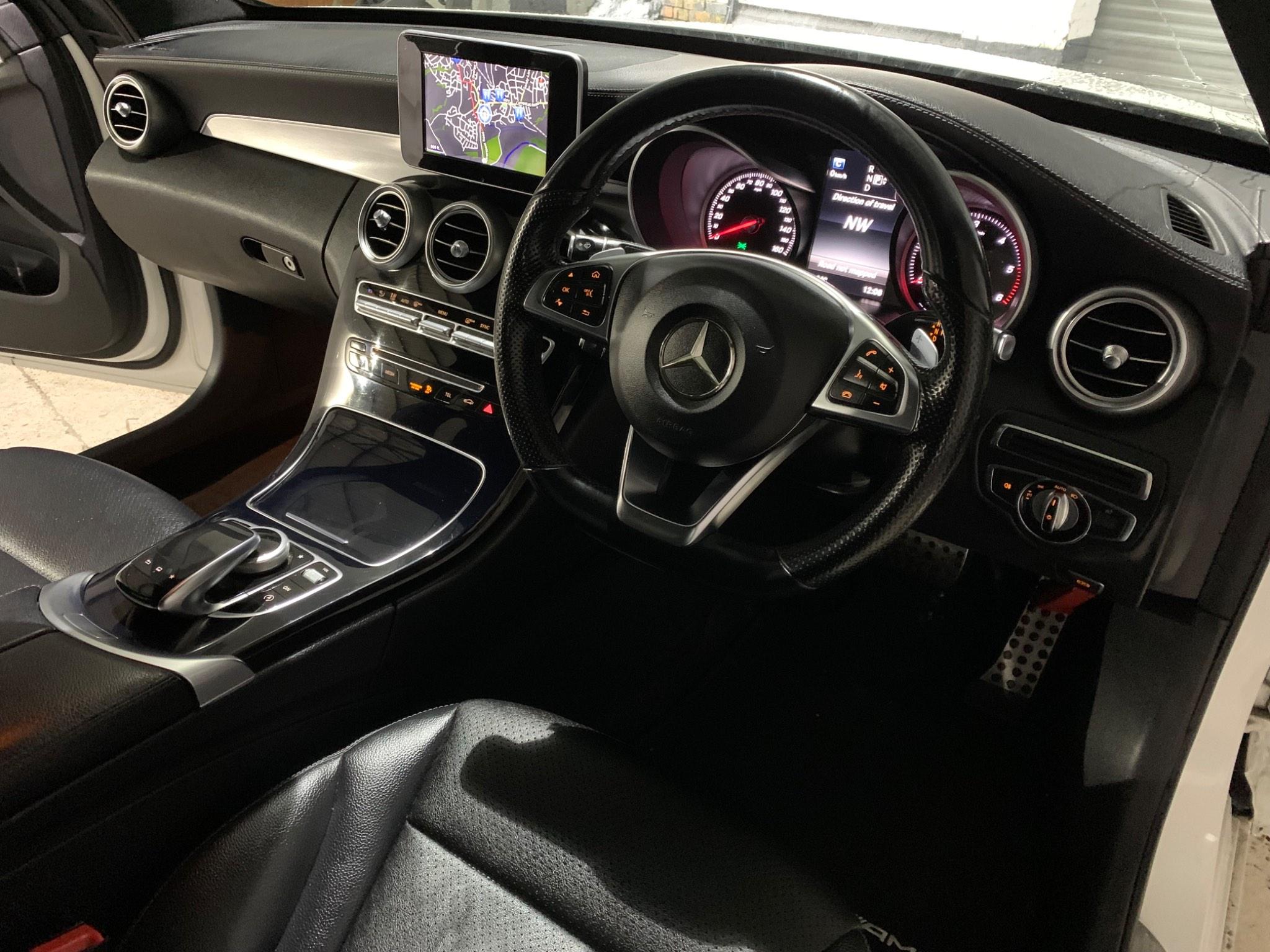 Mercedes-Benz C-Class view 20