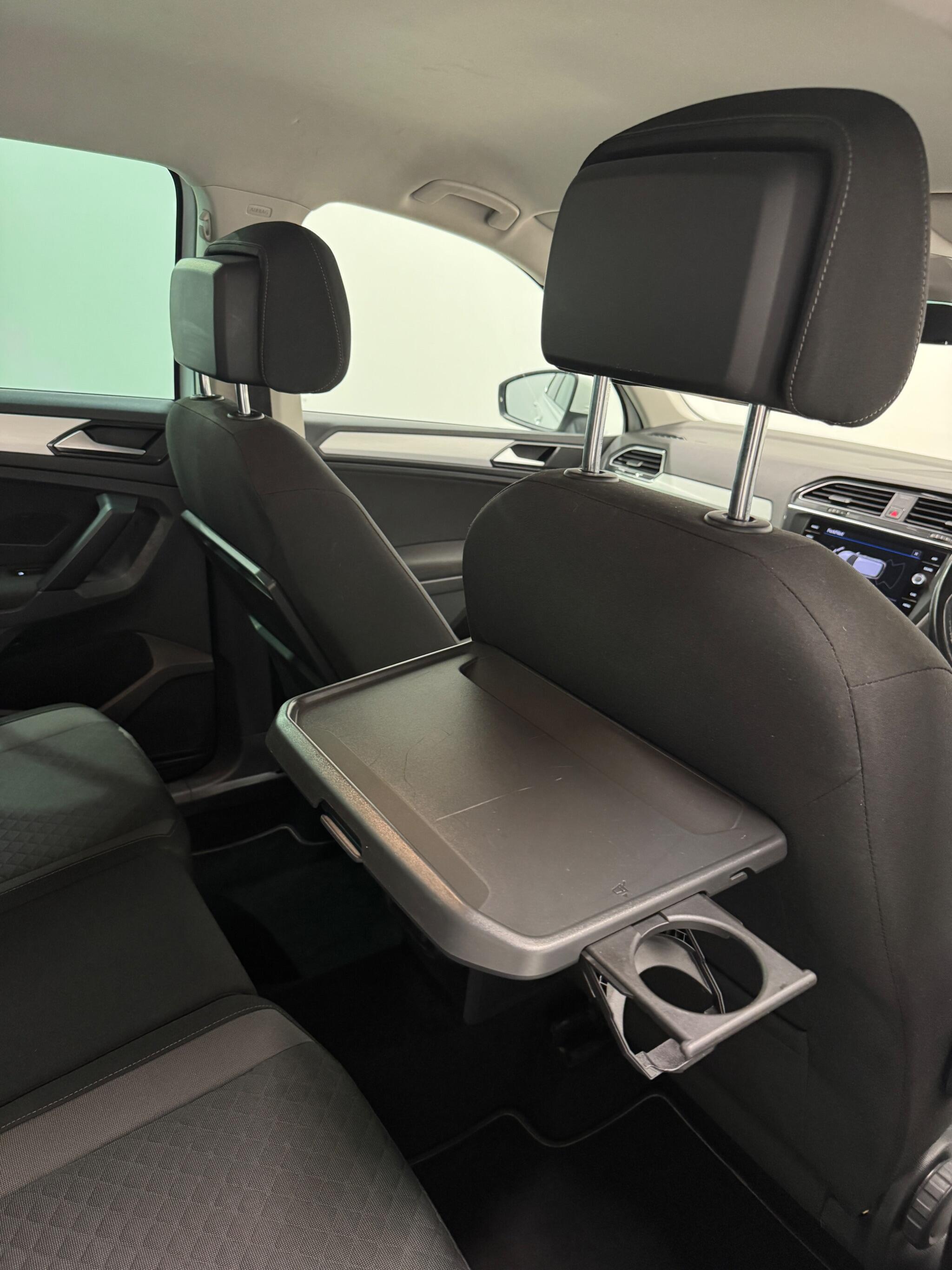 Volkswagen Tiguan view 14