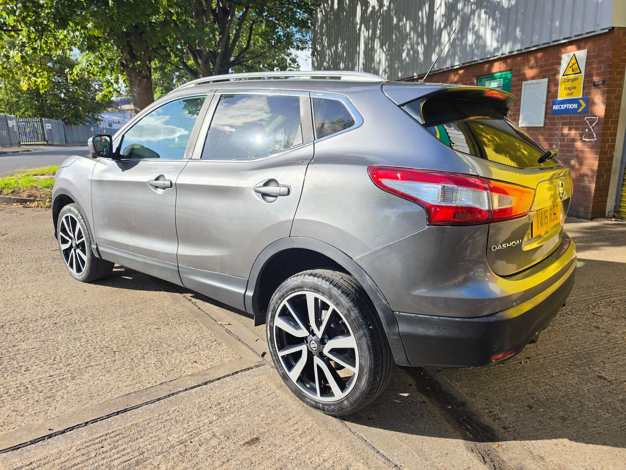 Nissan Qashqai view 32