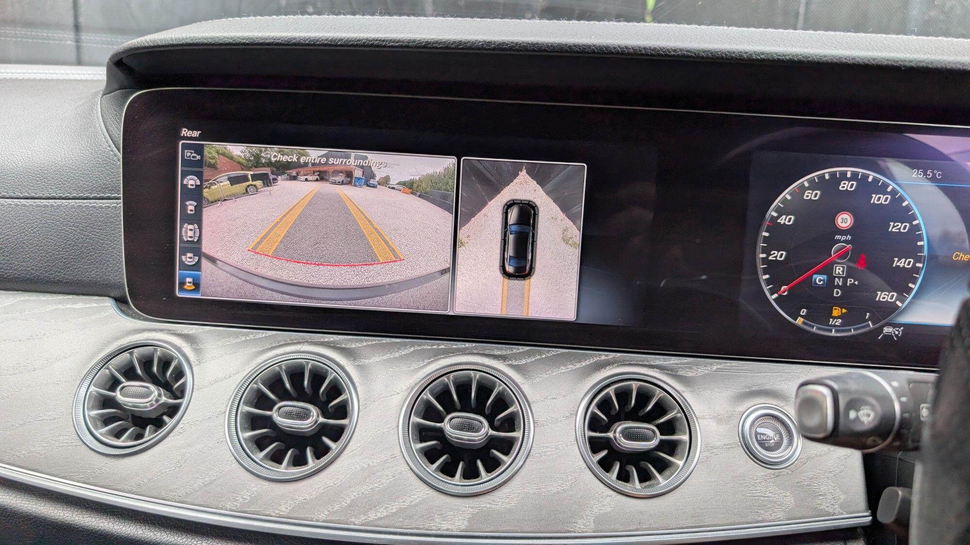 Mercedes-Benz CLS view 17