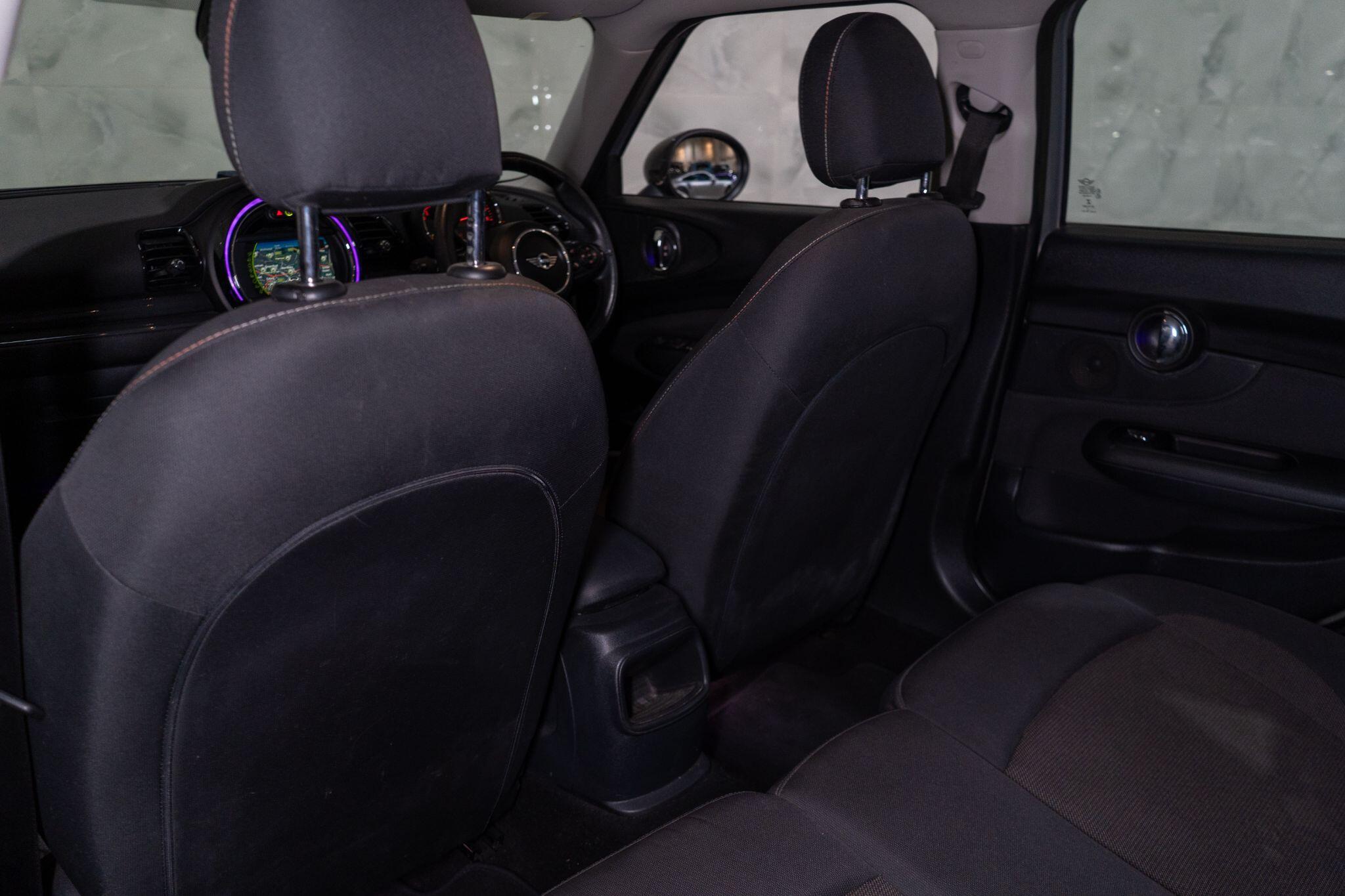 Mini Clubman view 29
