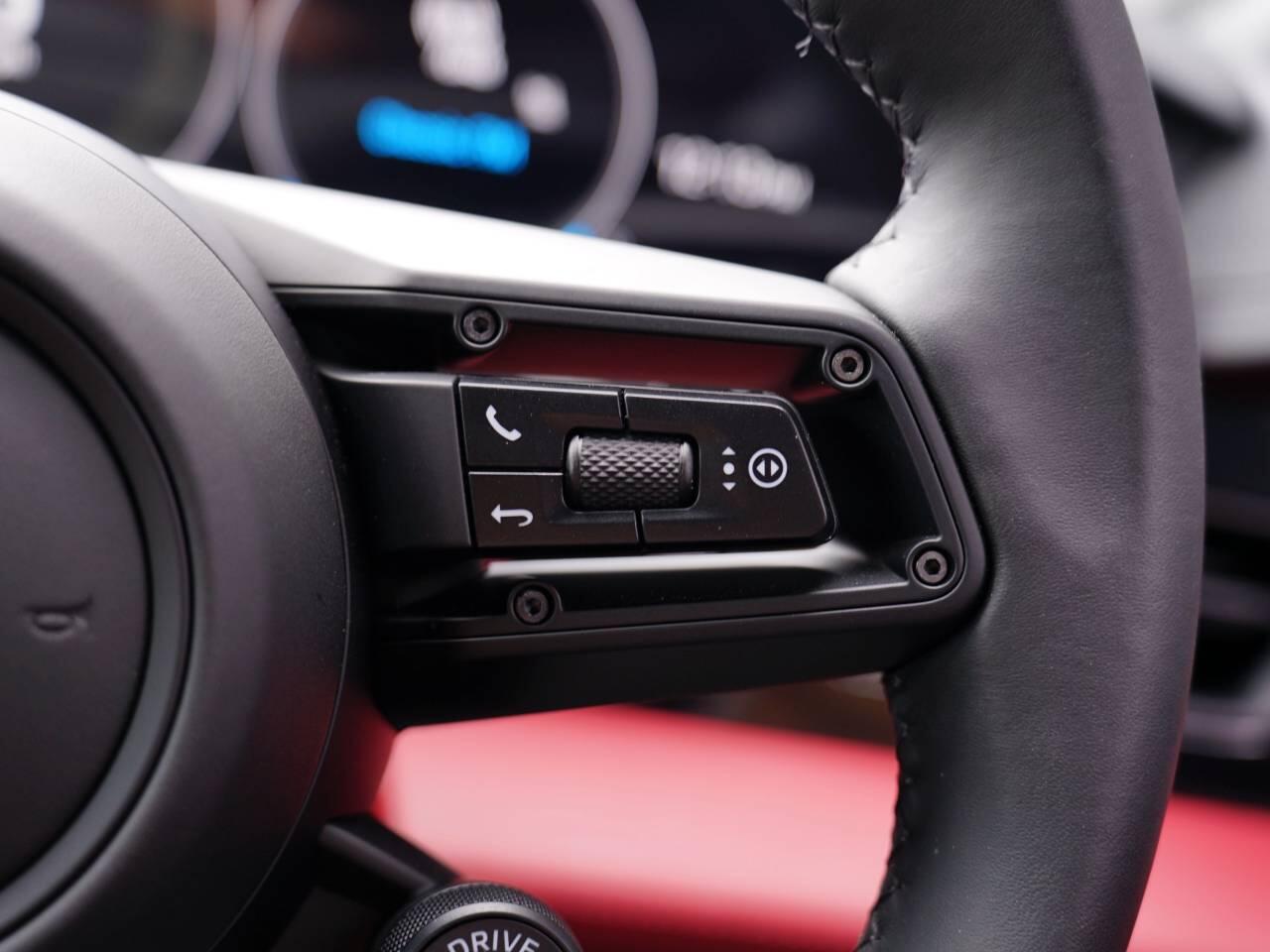 Porsche Taycan view 31