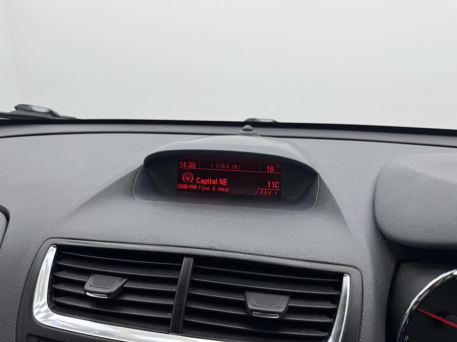Vauxhall Mokka view 29