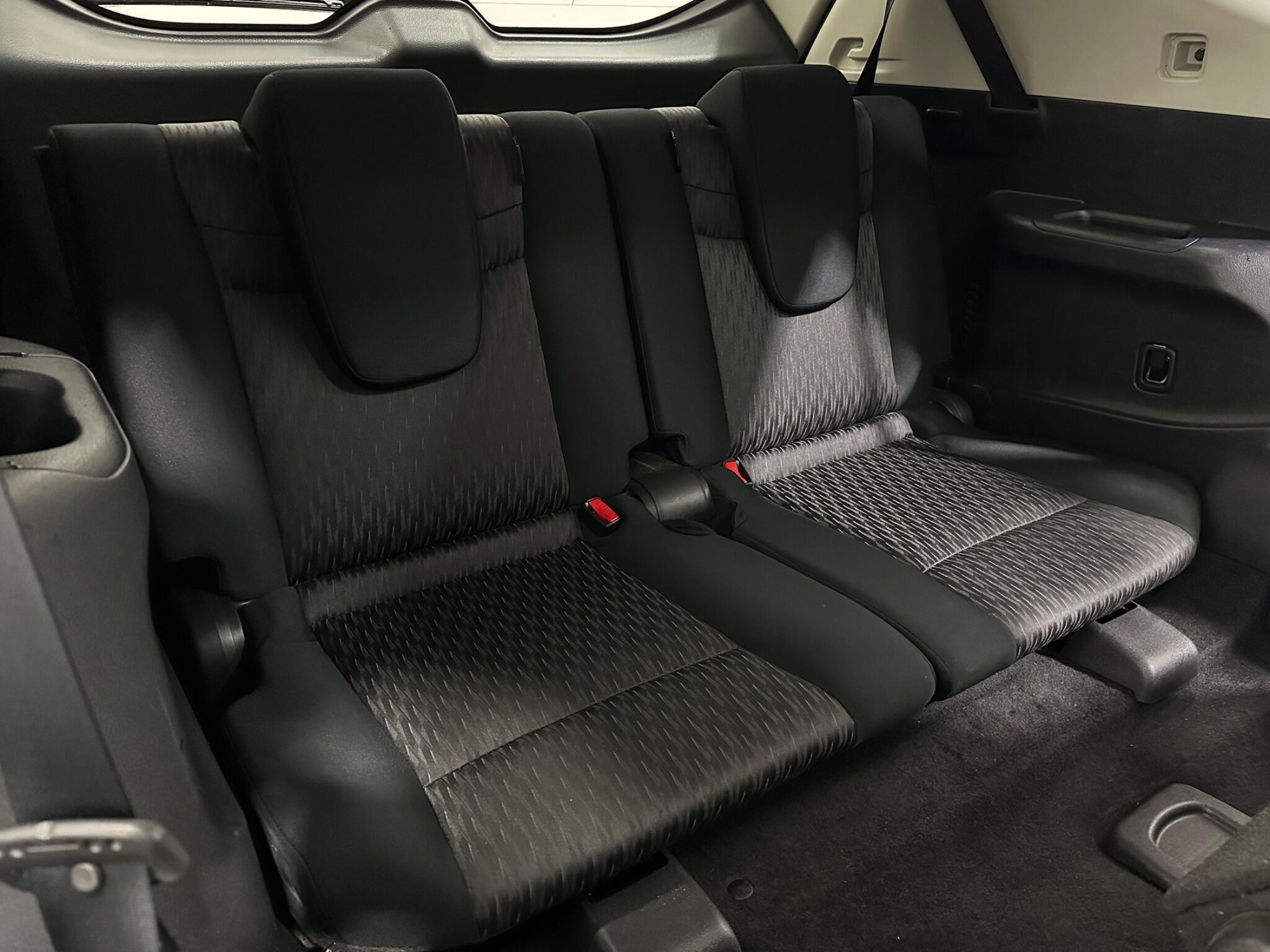 Nissan X-Trail view 45