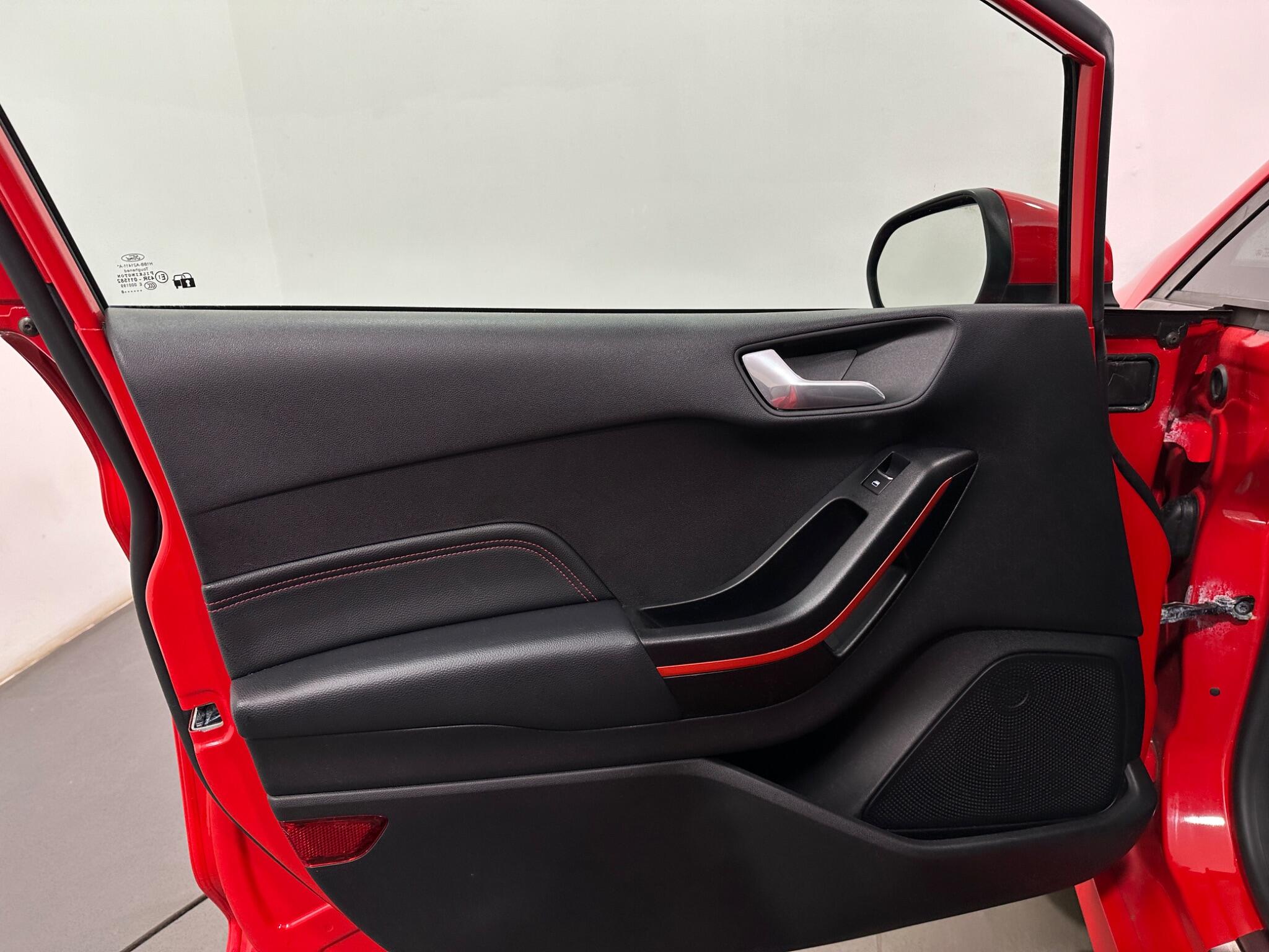 Ford Fiesta view 36