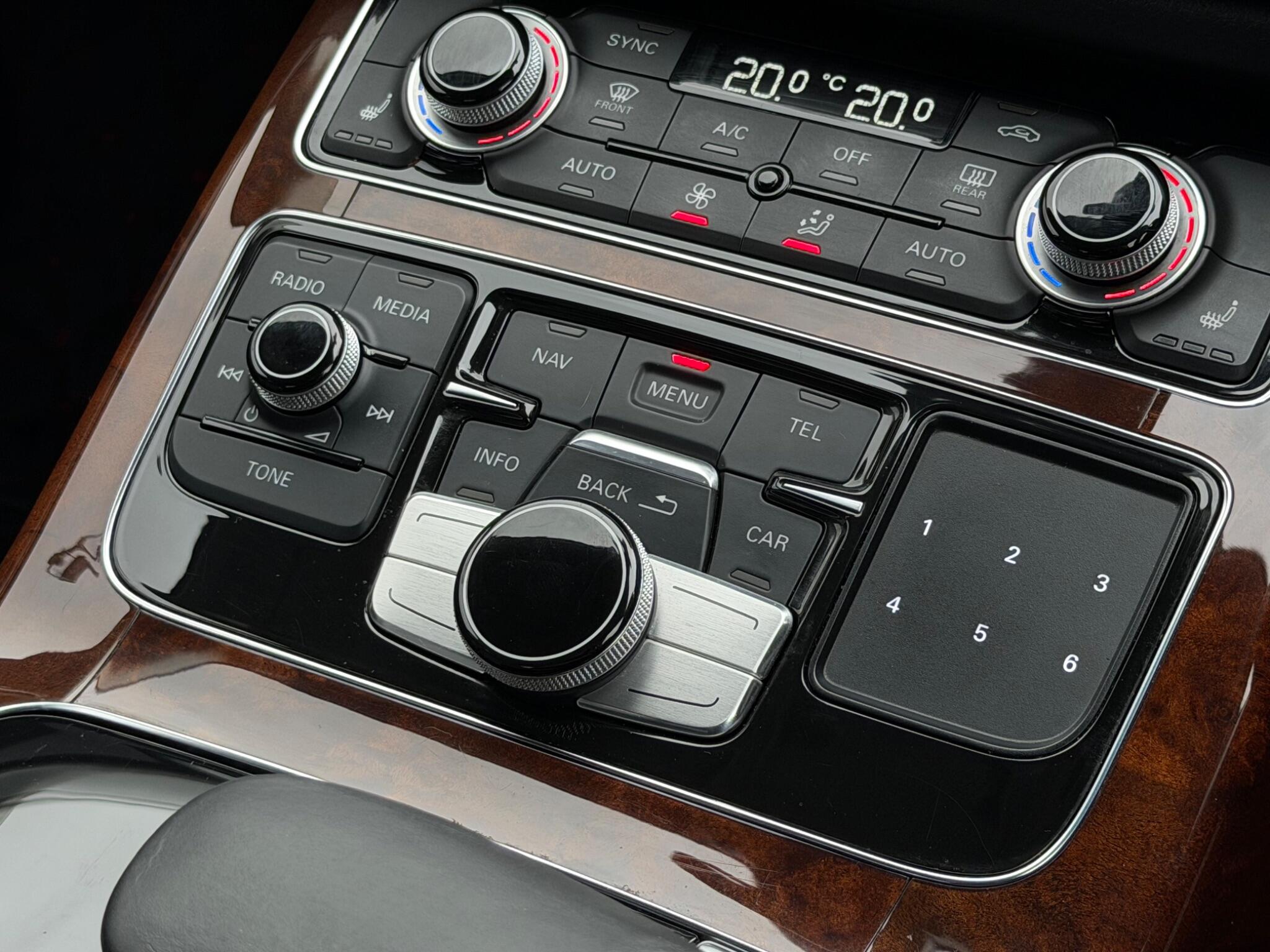 Audi A8 view 40