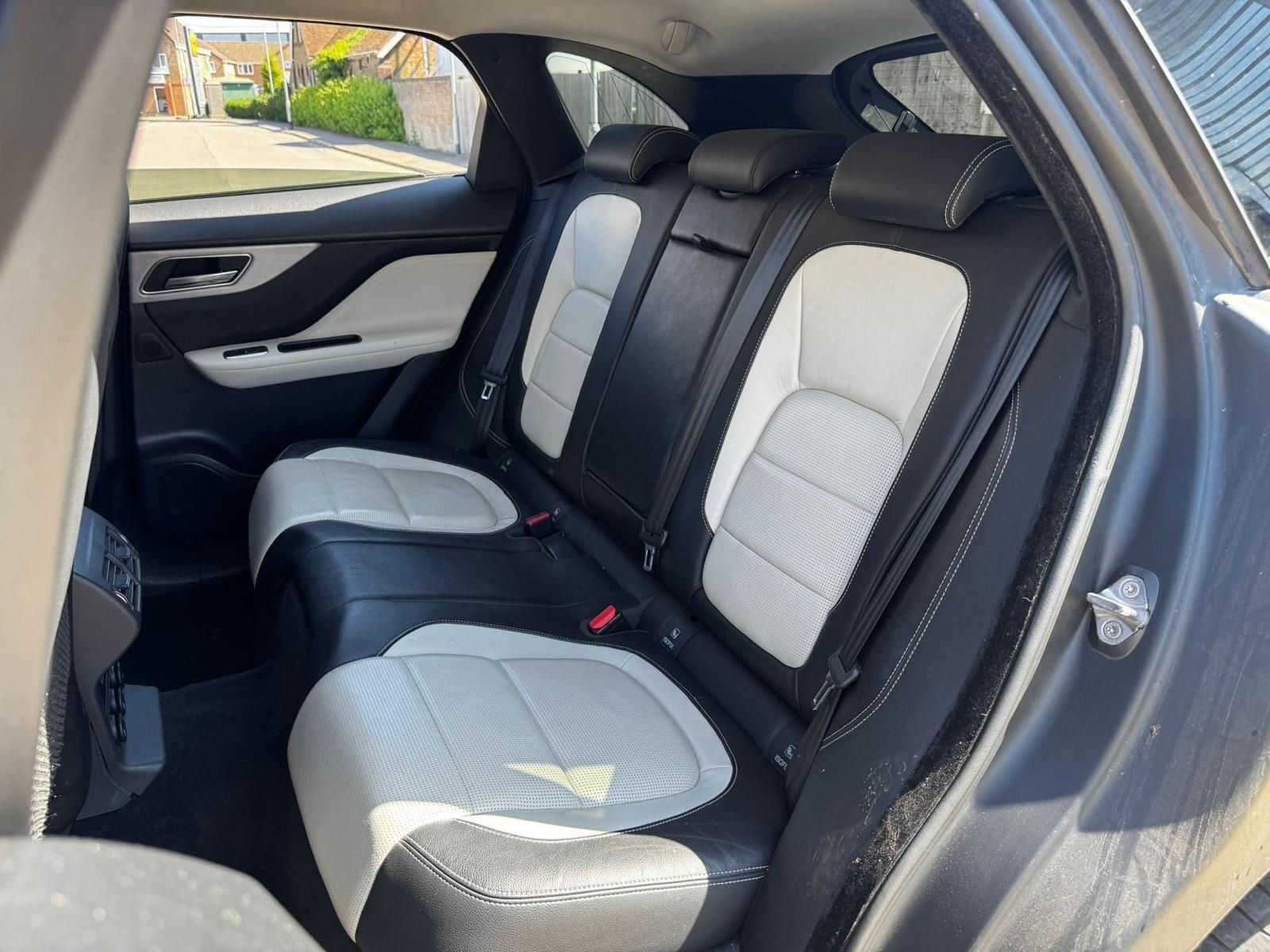 Jaguar F-Pace view 20