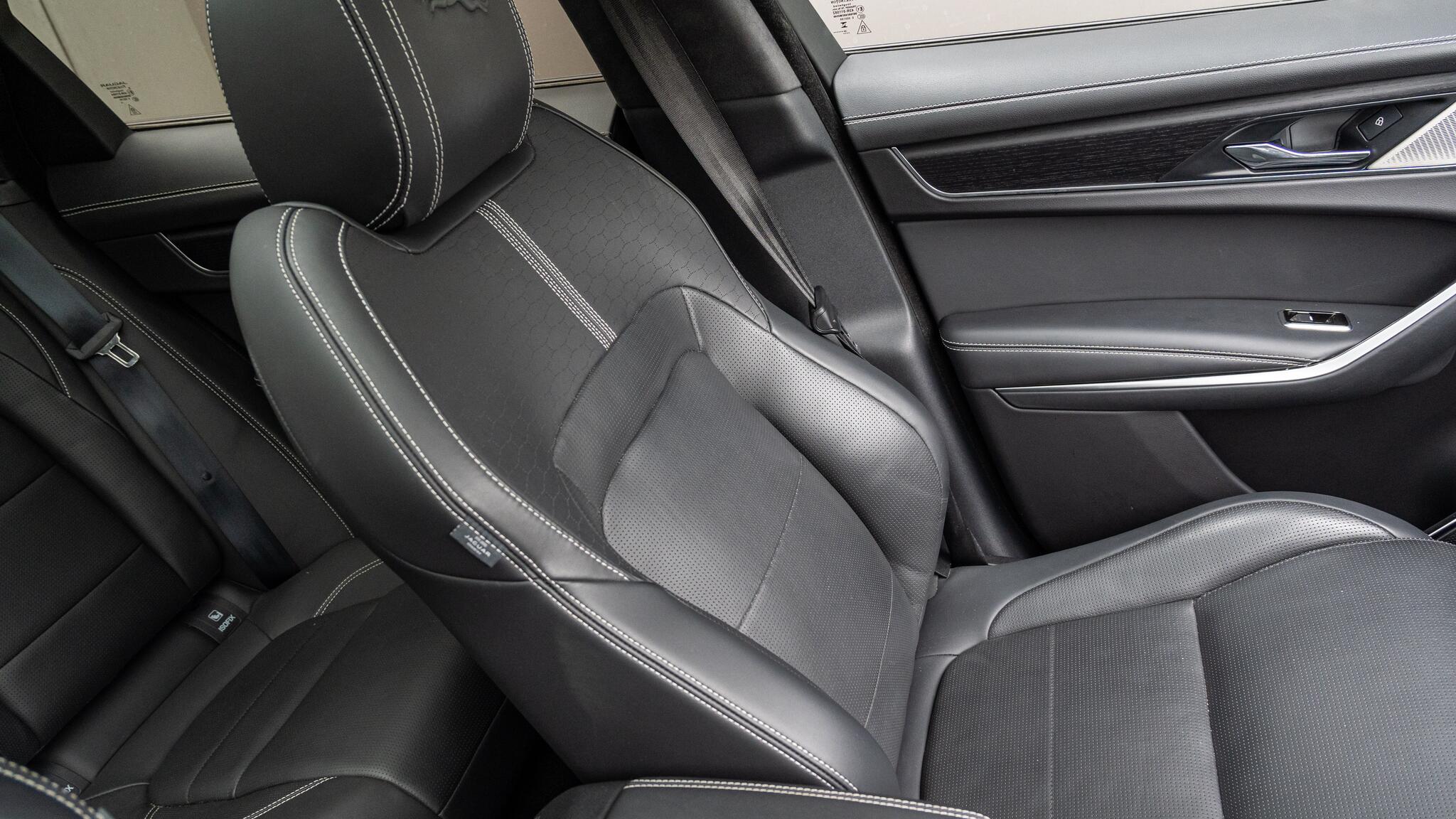 Jaguar F-Pace view 24