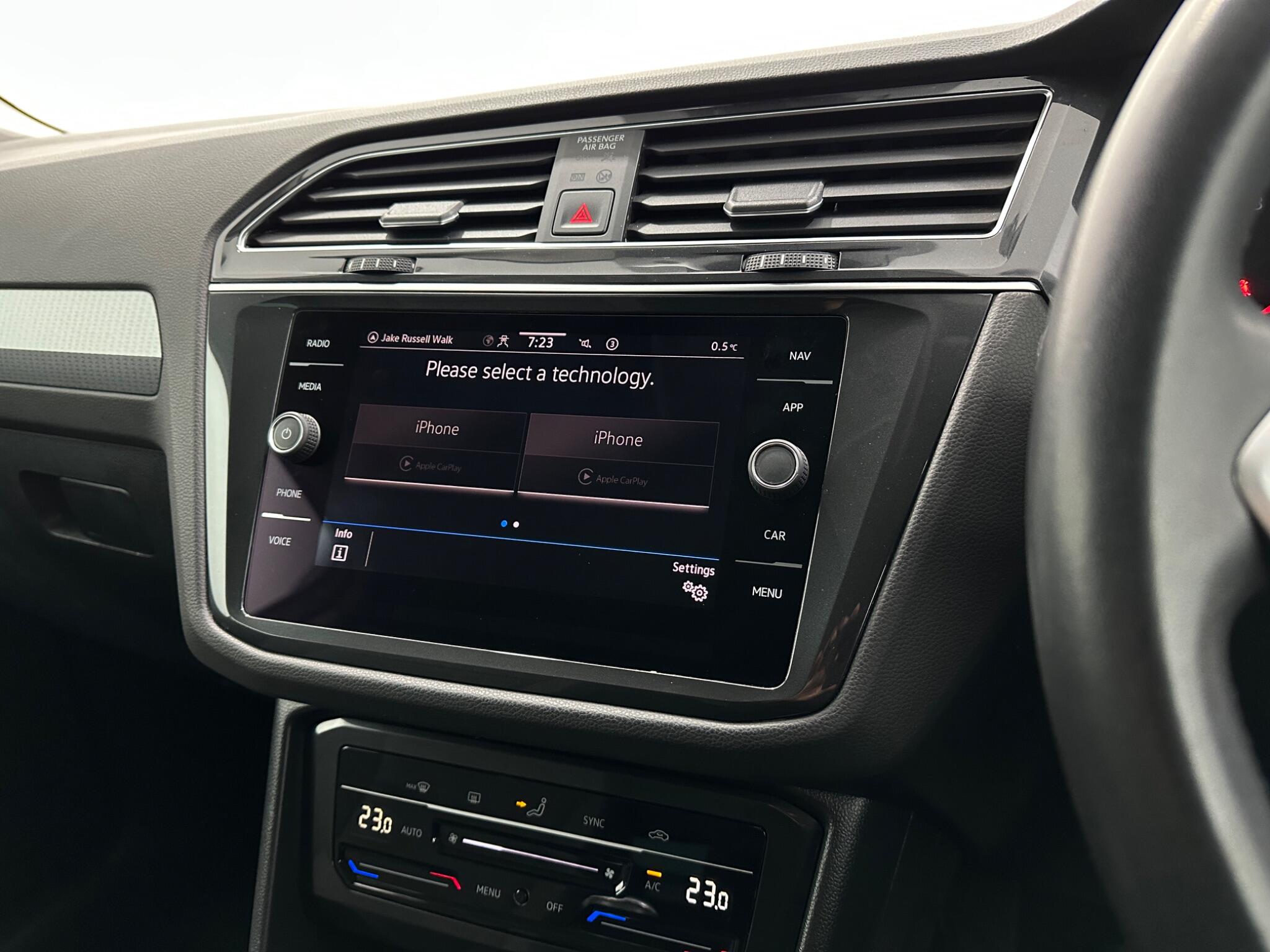 Volkswagen Tiguan view 22