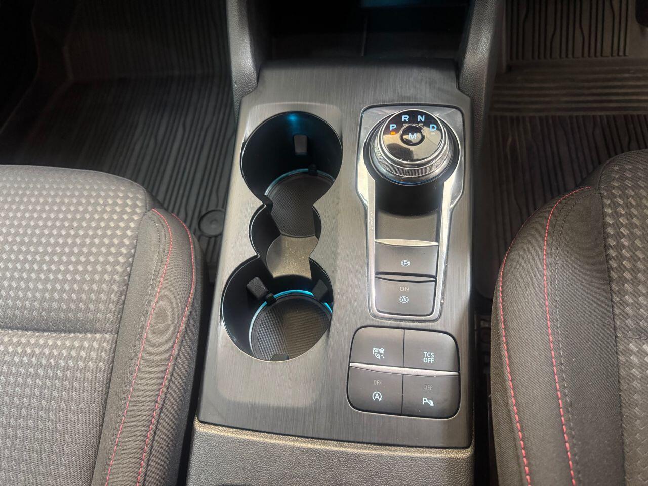 Ford Focus view 34