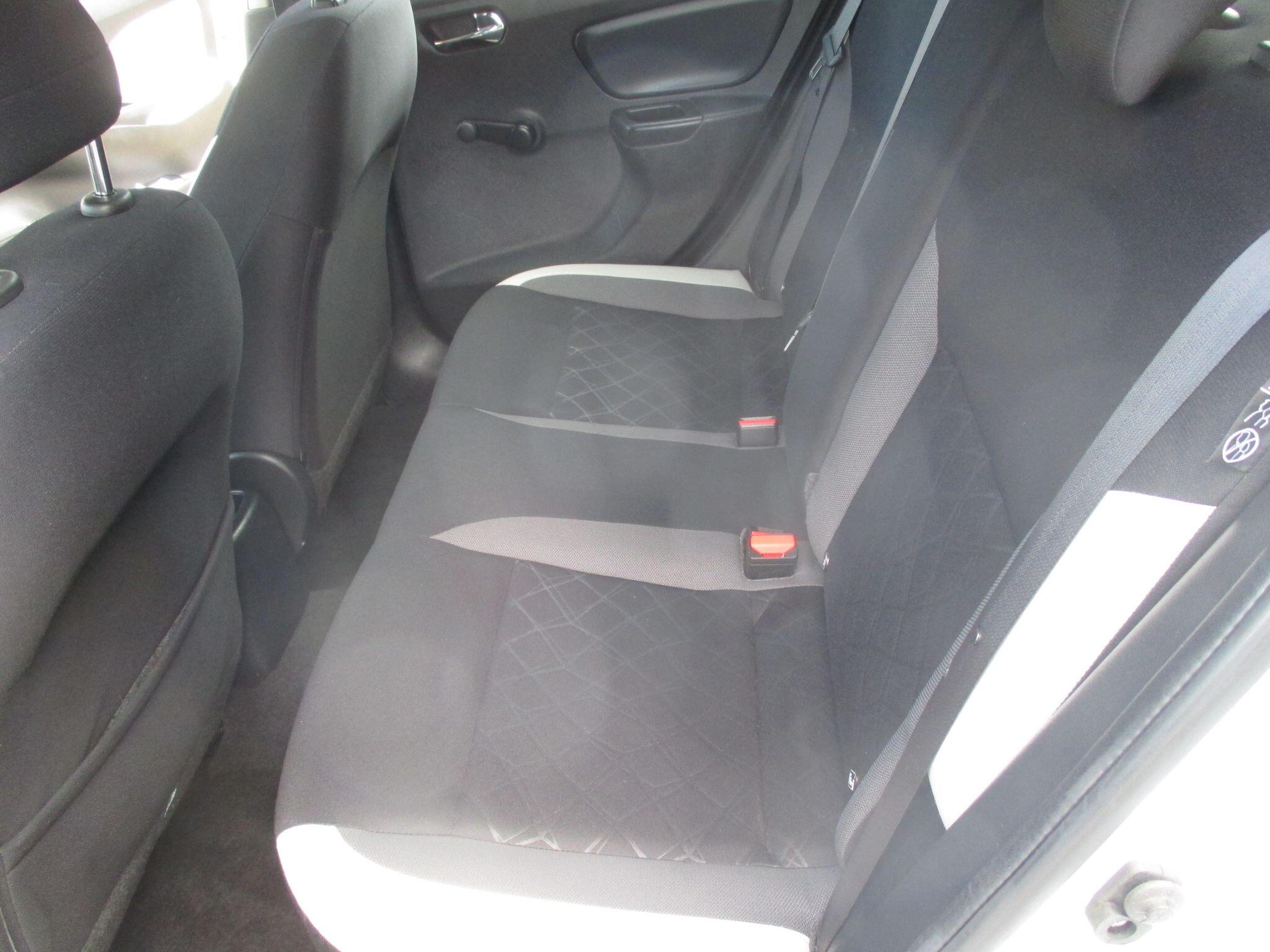 Nissan Micra view 30