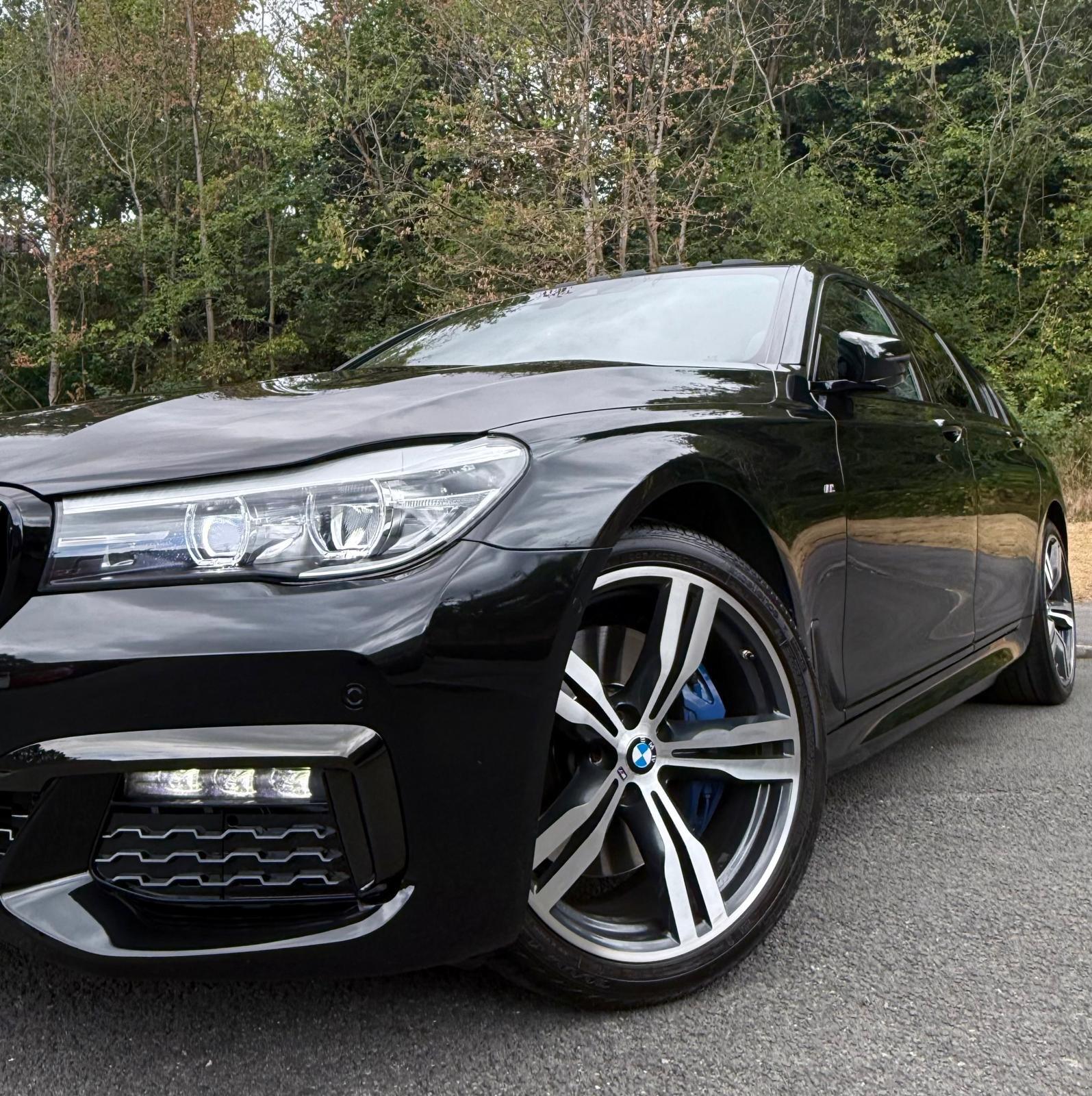BMW 7 Series view 69