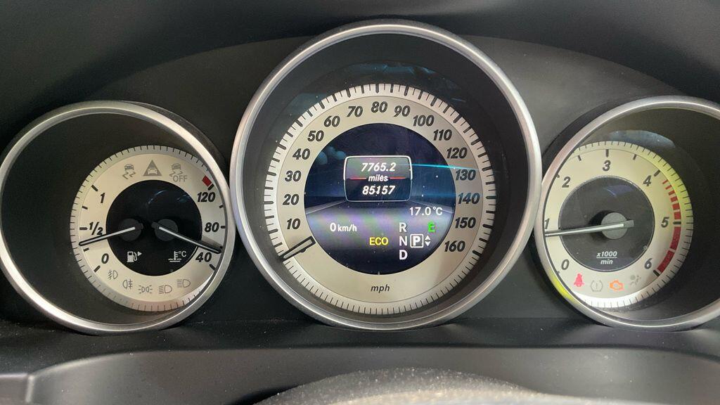 Mercedes-Benz E Class view 13