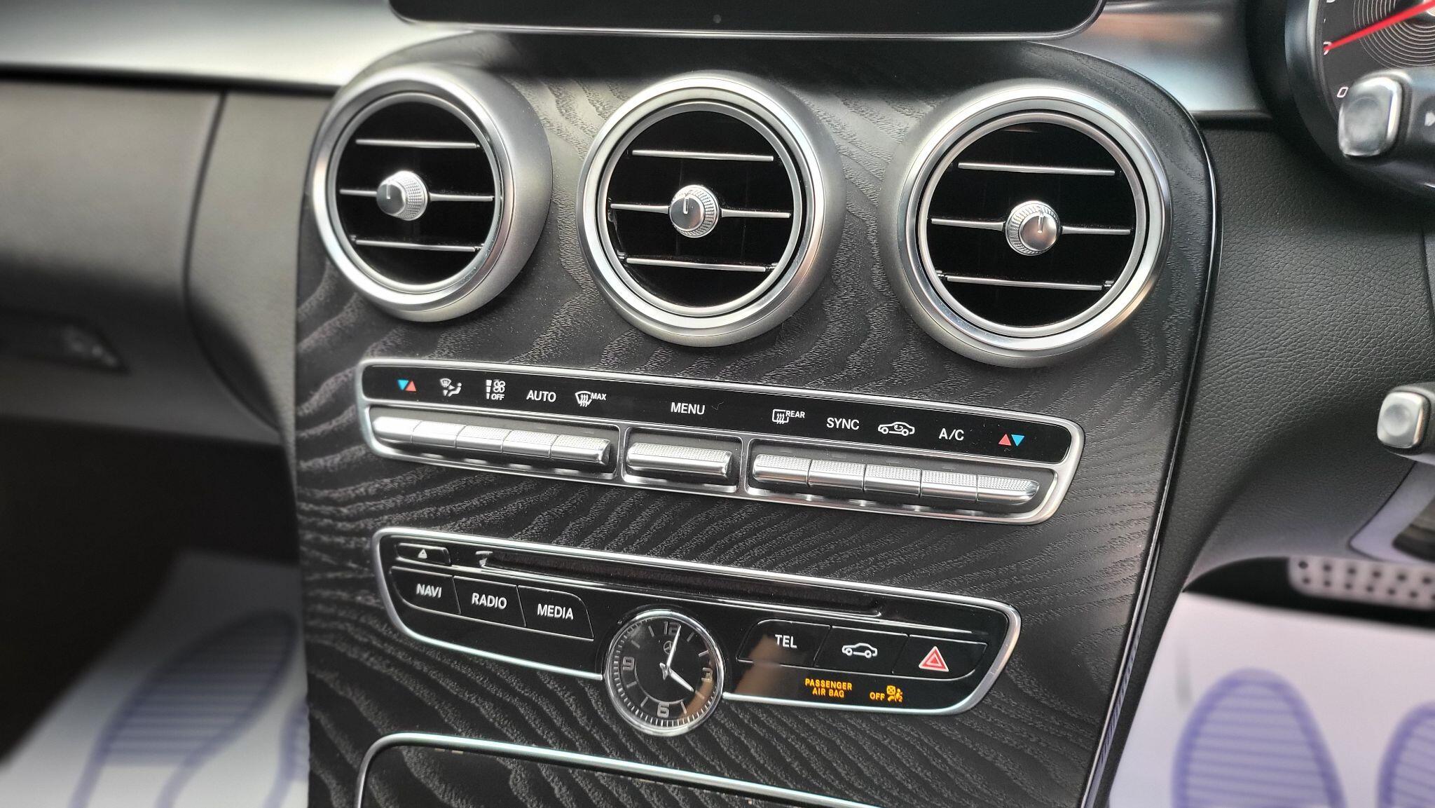 Mercedes-Benz C-Class view 11