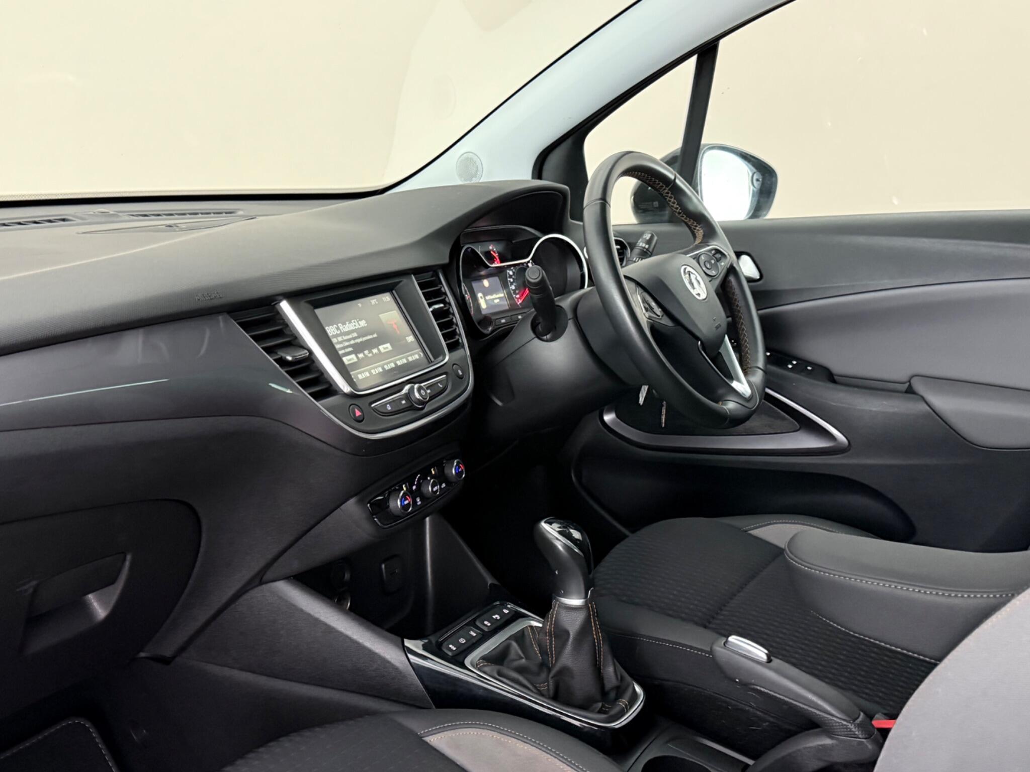 Vauxhall Crossland X view 11