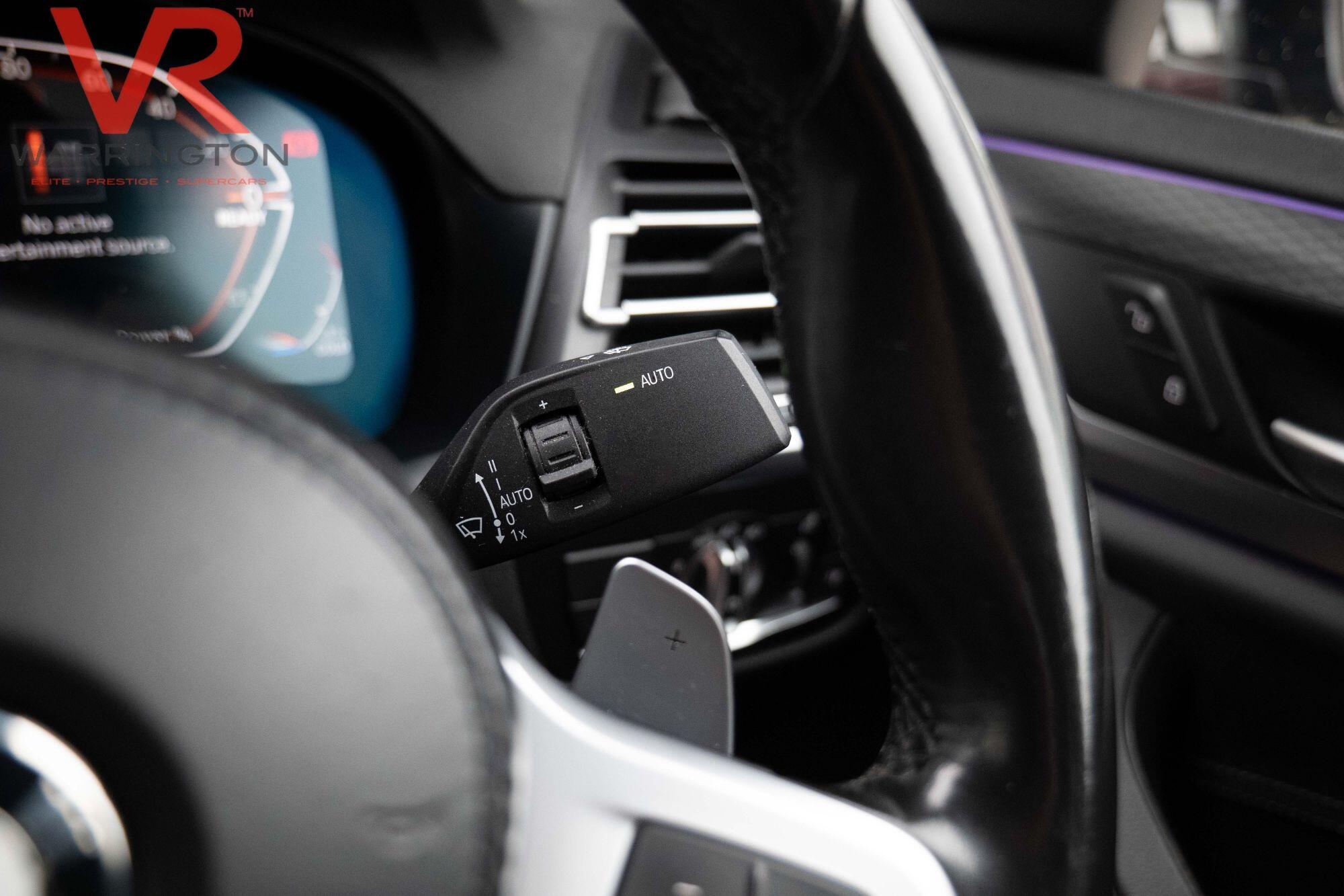 BMW X4 view 12