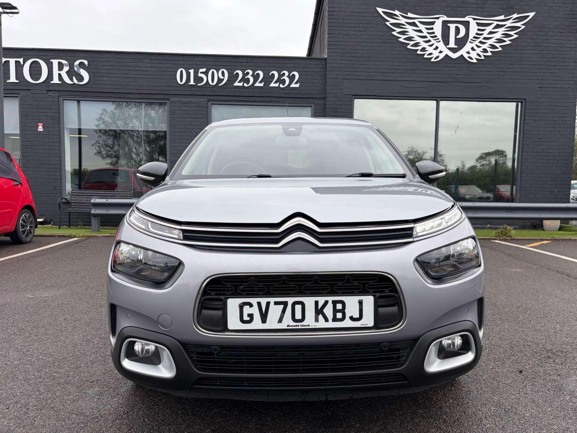 Citroen C4 Cactus view 3