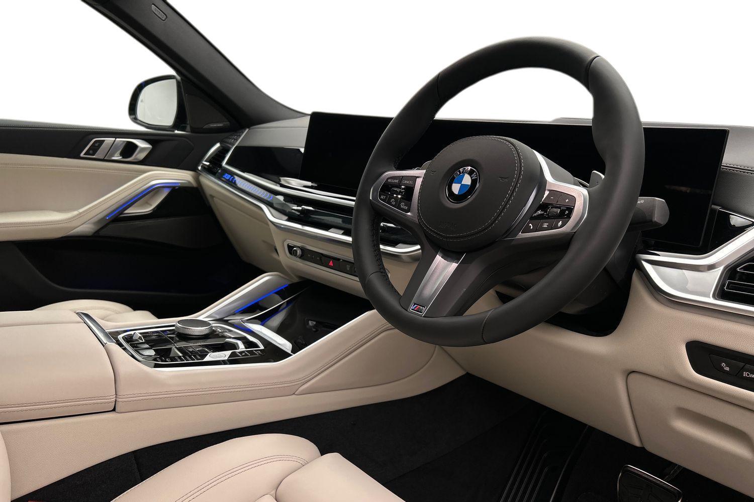 BMW X6 view 6