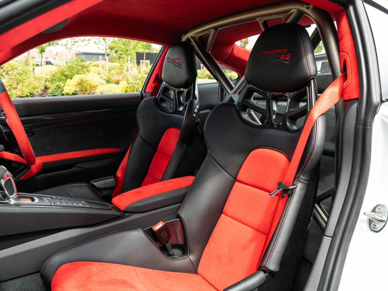 Porsche 911 view 49